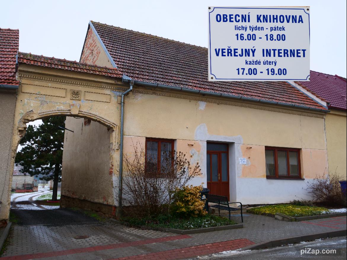 Knihovna městyse Medlov foto 1