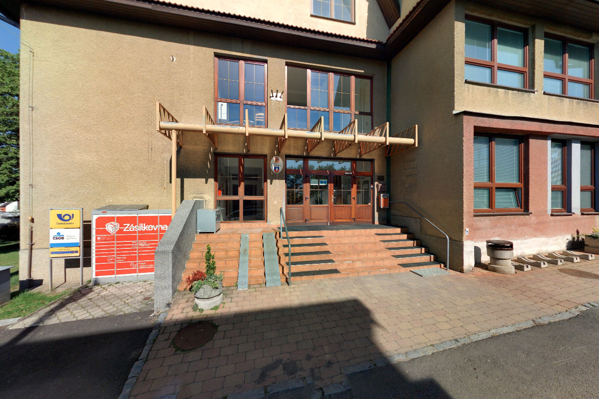 Dolní Lhota - obecní úřad