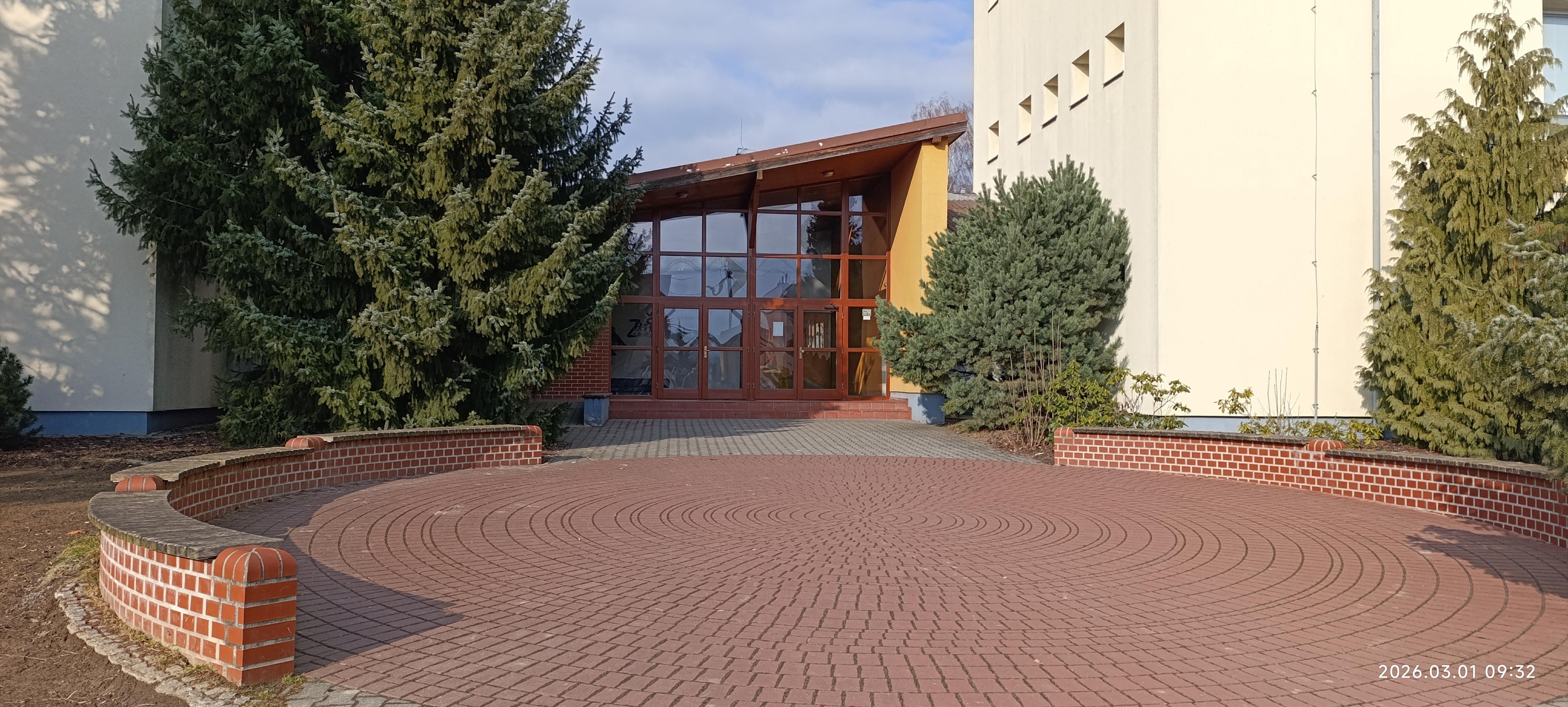 Základní škola a mateřská škola Kobeřice, okres Opava foto 1