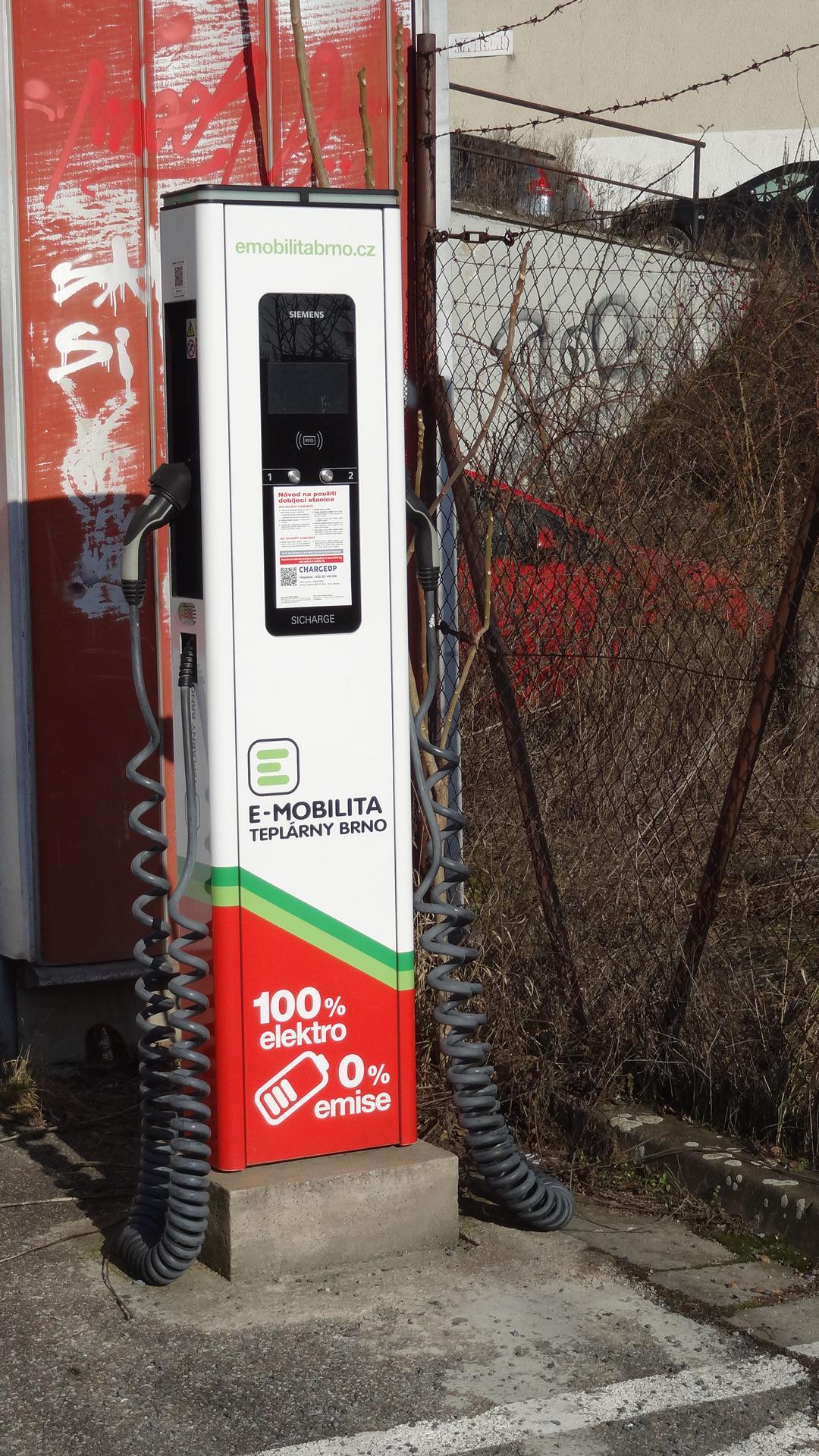 Teplárny Brno, a.s. - nabíjecí stanice foto 3