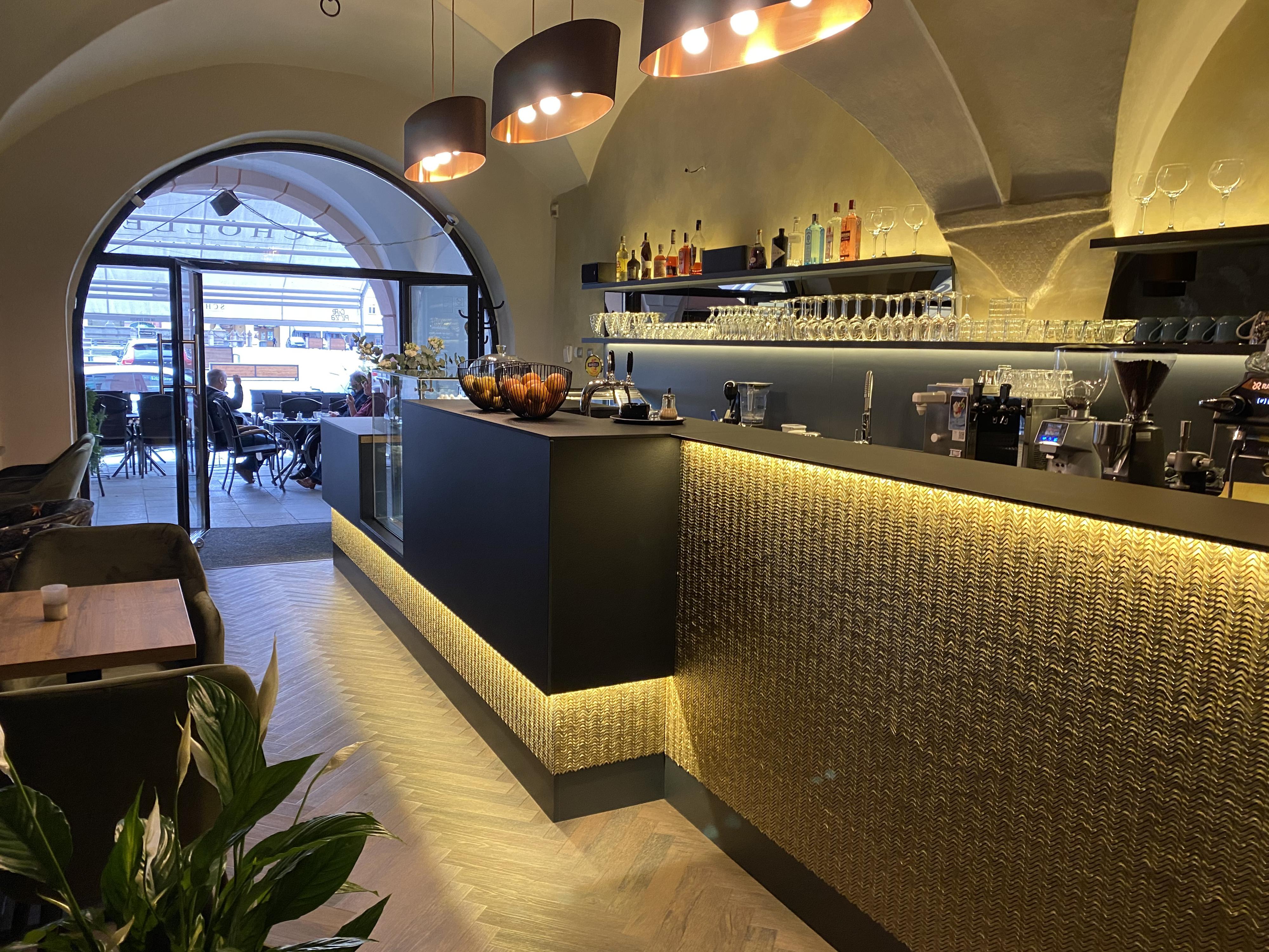 Cafe Plaza foto 2