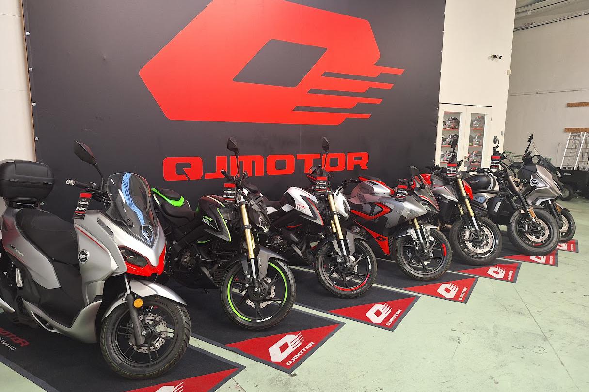 Prodej motorek a skútrů QJMOTOR,LINHAI v Olomouci