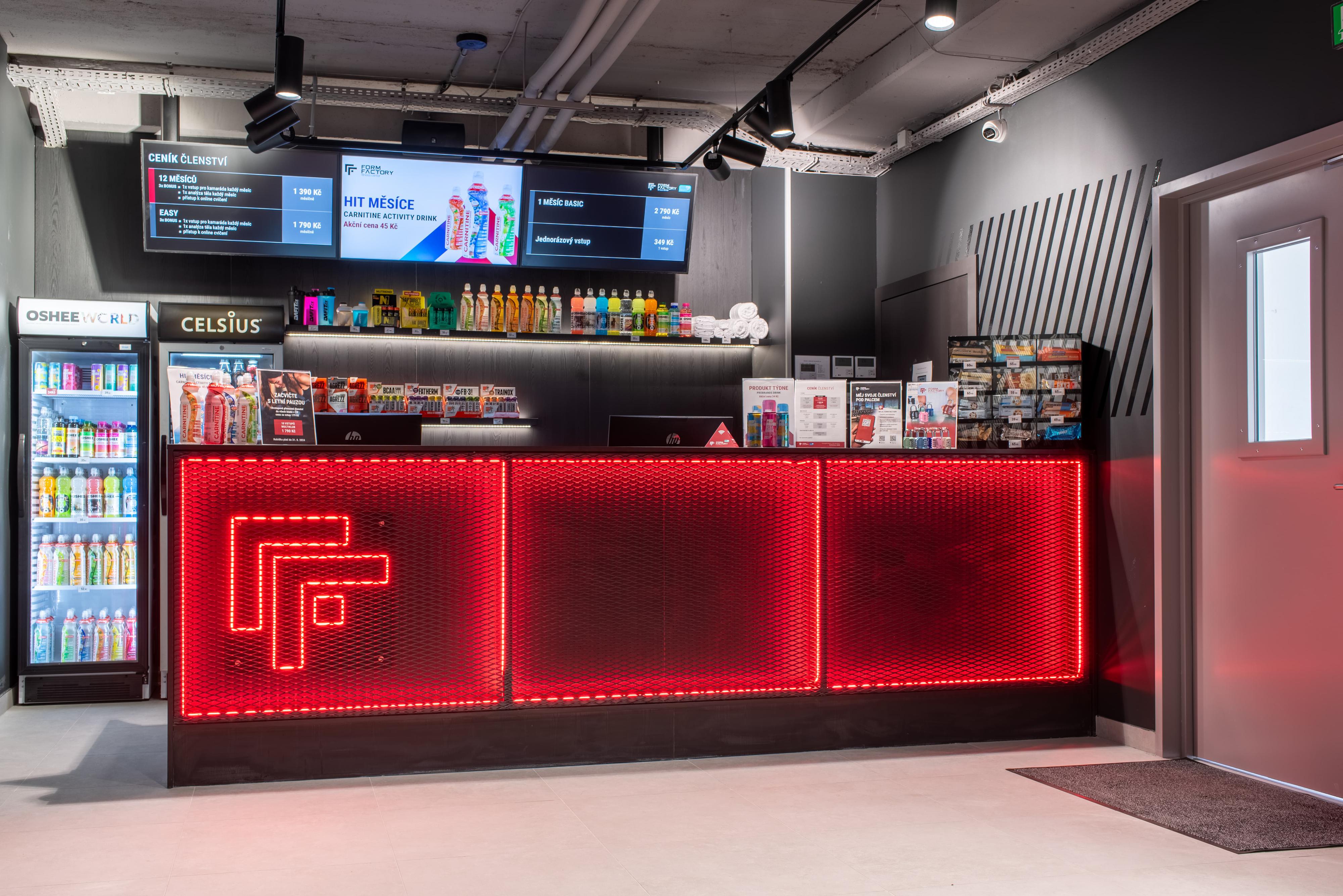 Form Factory Fitness Clubs foto 3