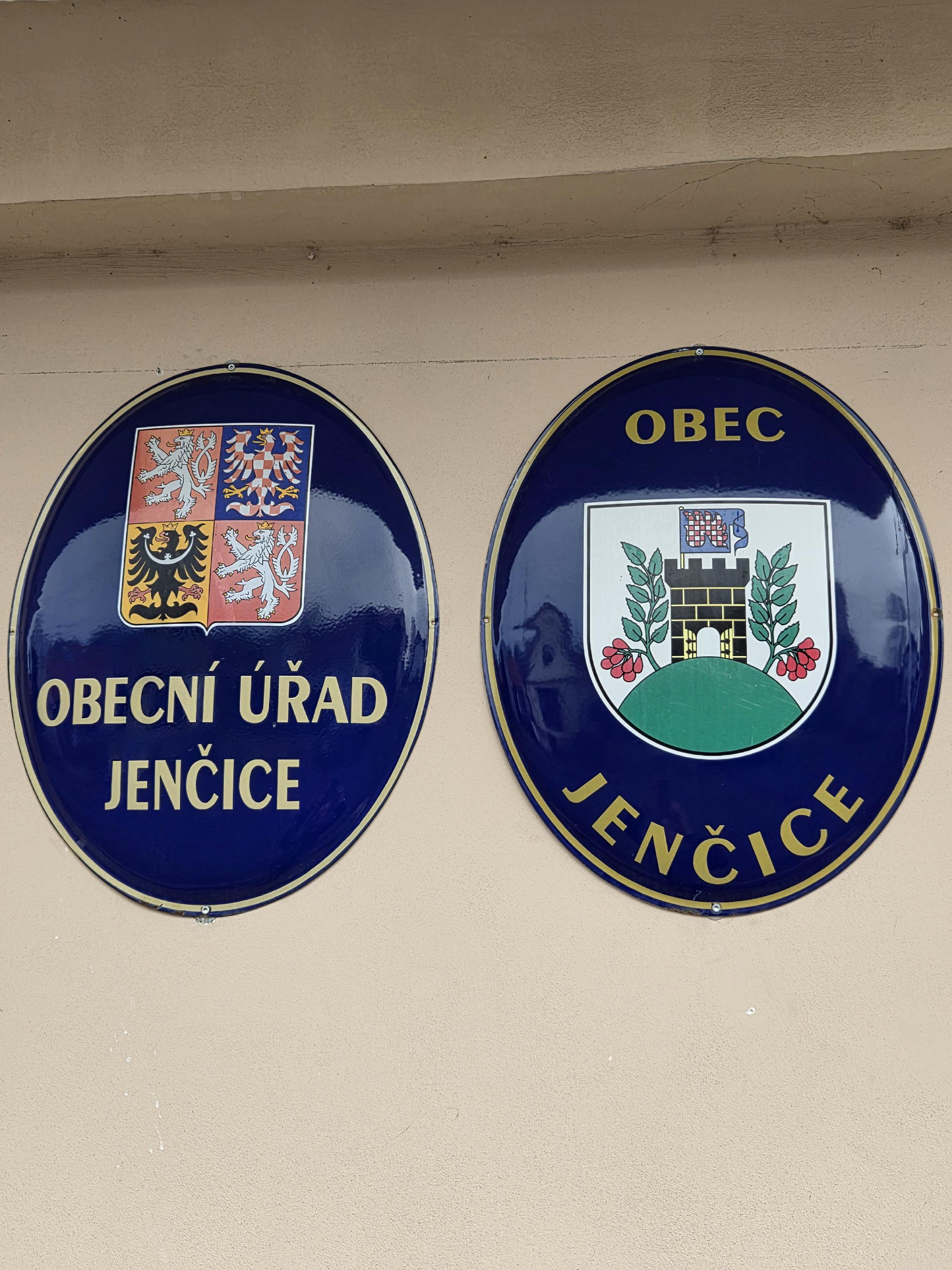 Jenčice - obecní úřad foto 4