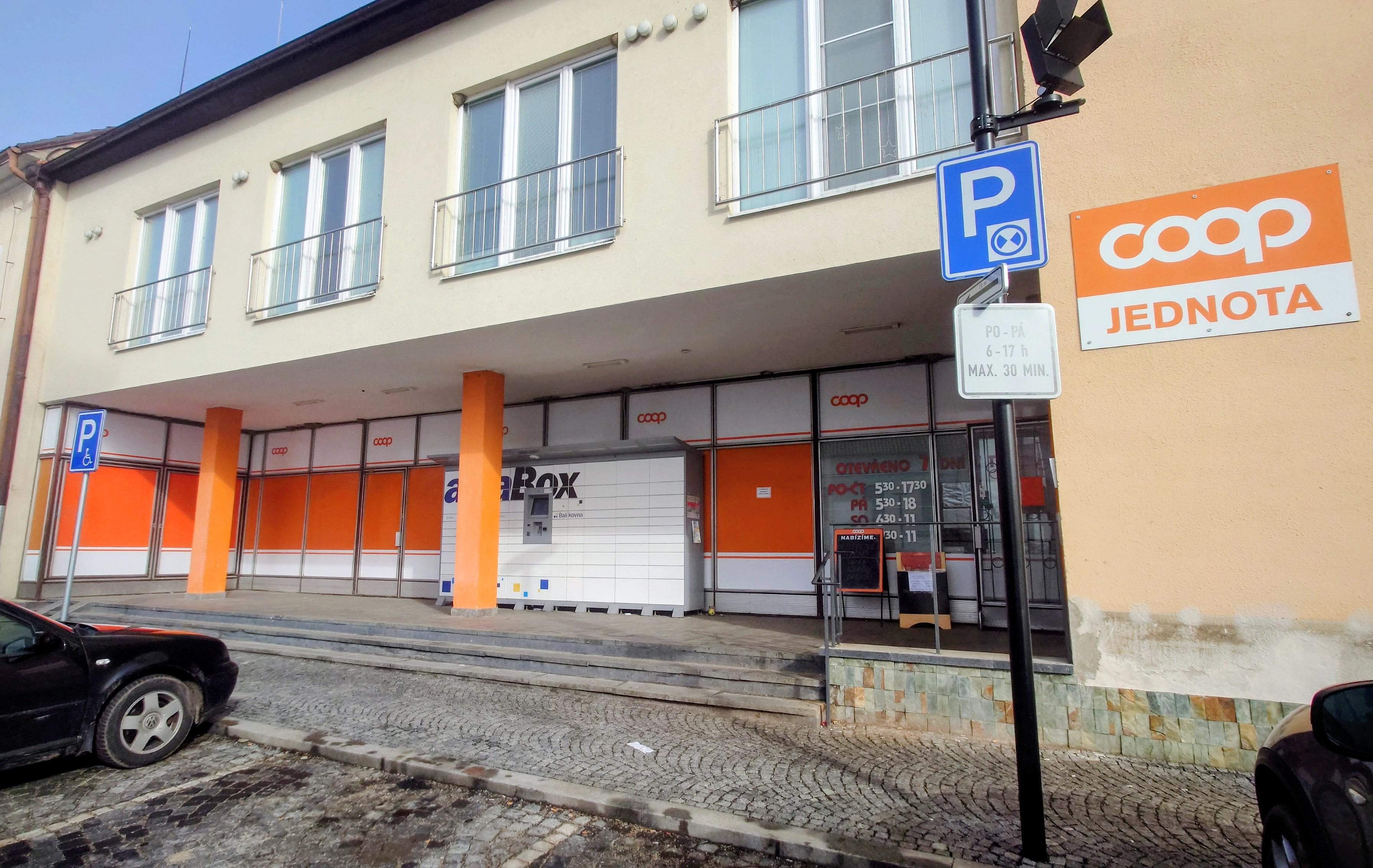 JEDNOTA, spotřební družstvo v Nymburce - COOP foto 5