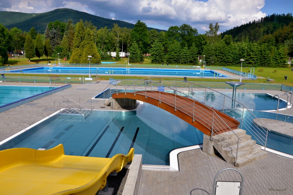 Rožnovské koupaliště