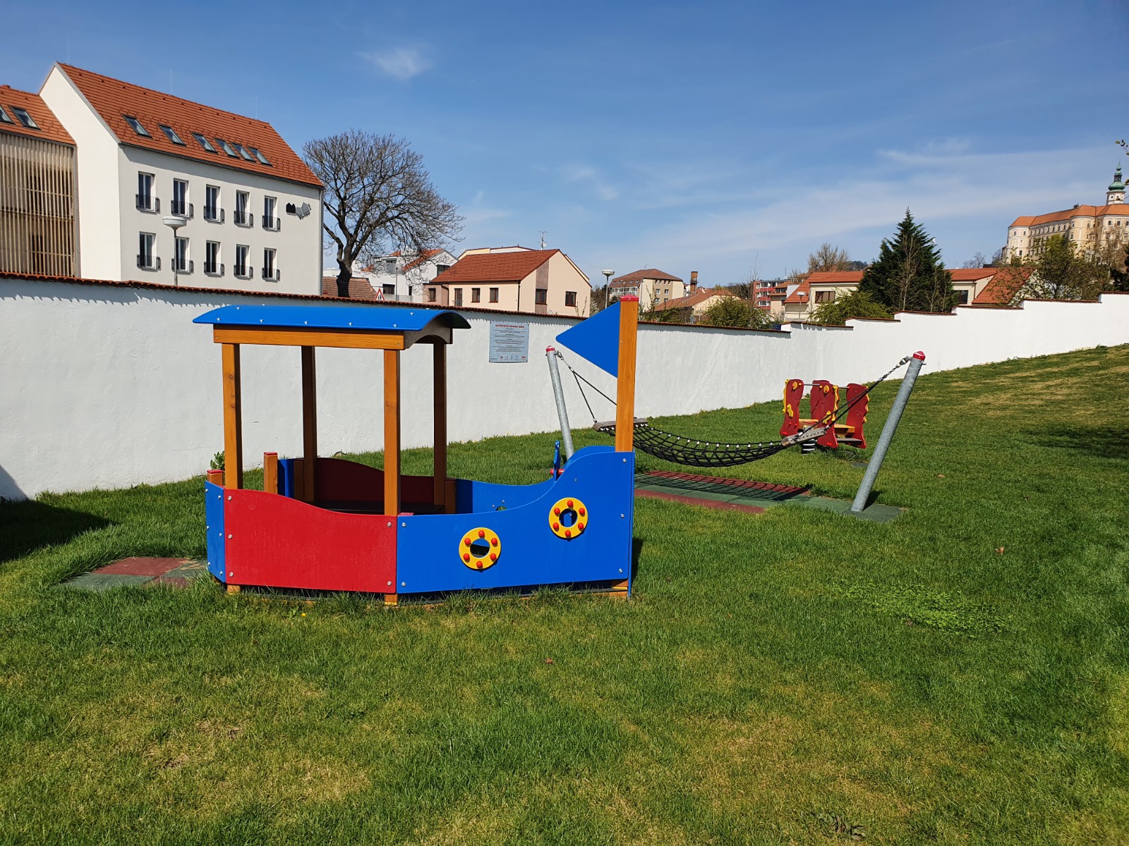 Městské koupaliště Mikulov foto 2