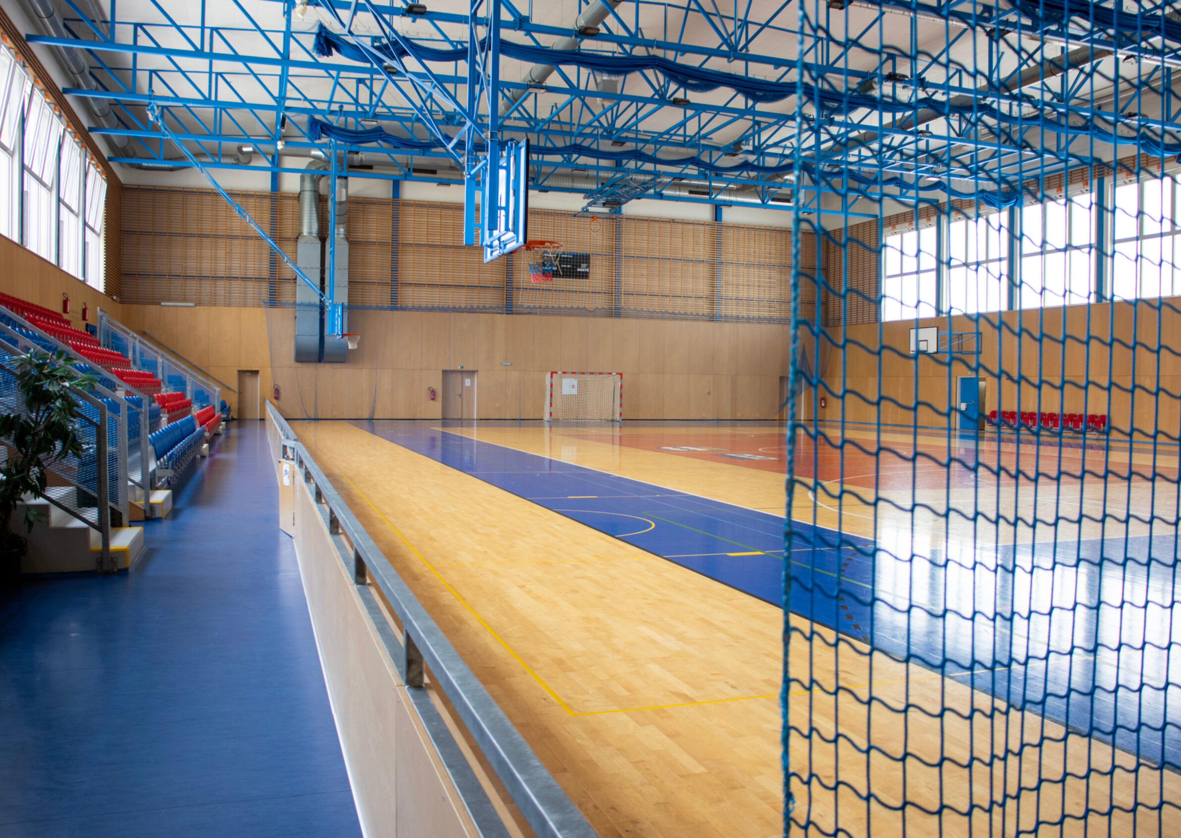 Sportovní hala Žákovská