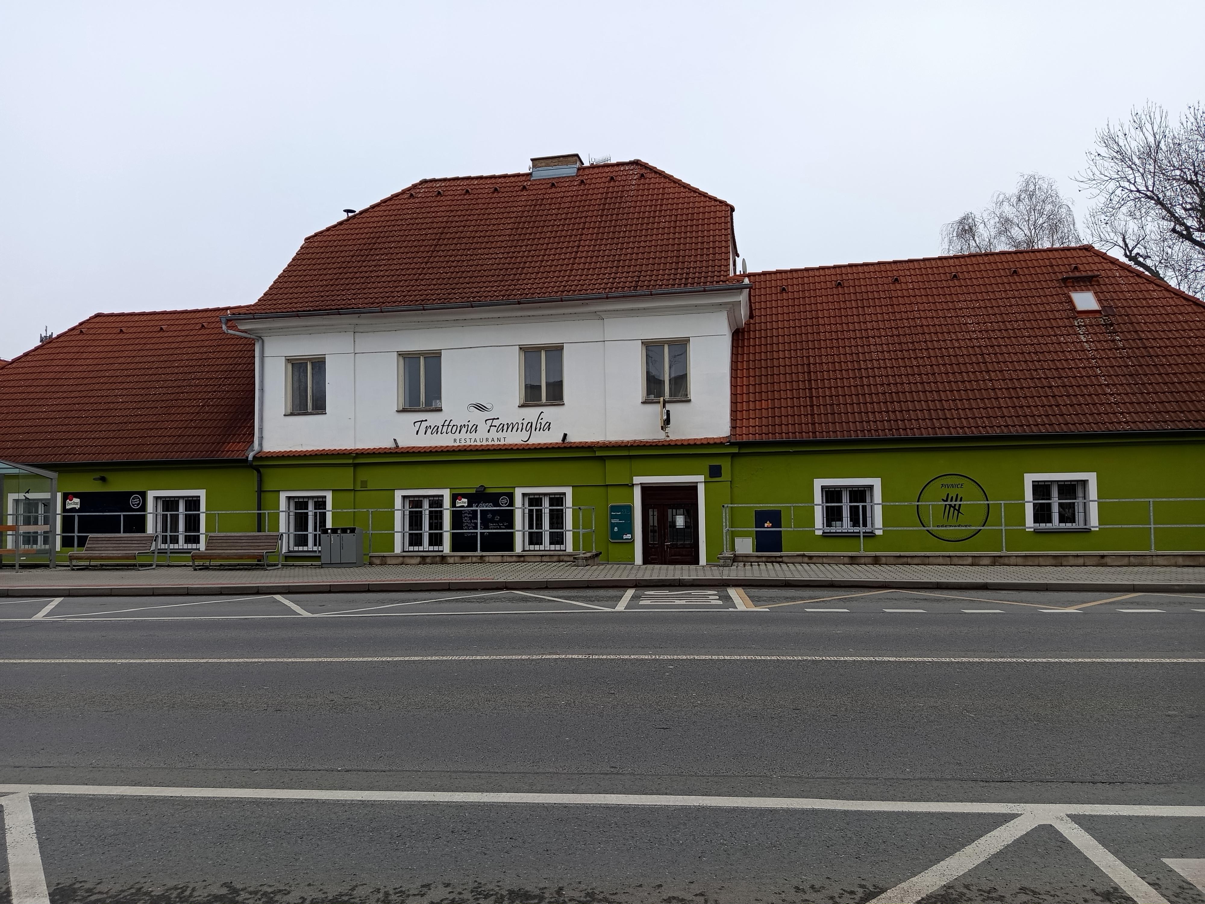 Restaurace Trattoria Famiglia foto 2