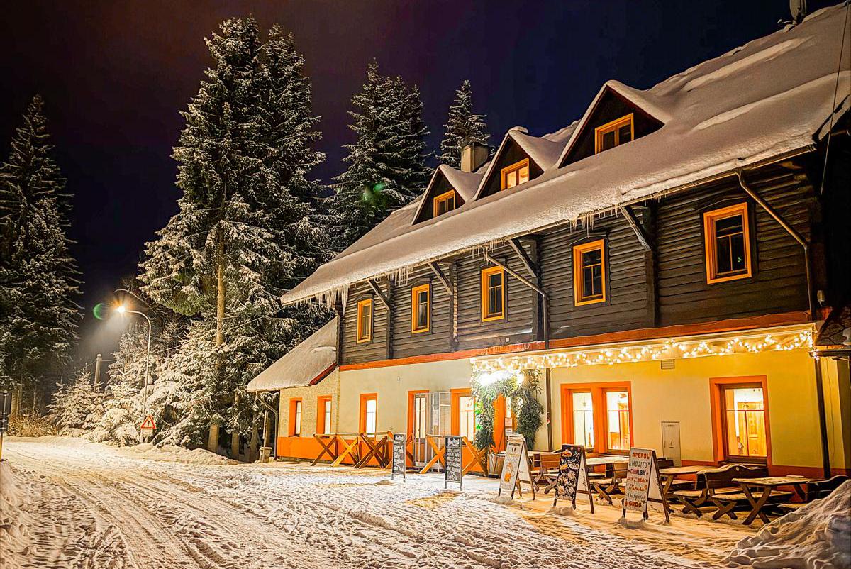 Penzion & restaurace Pstruh Stožec