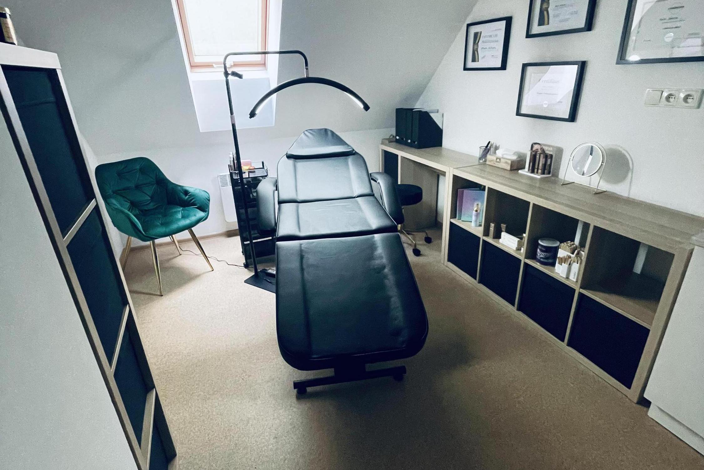 Lash&Brow&Wax Studio