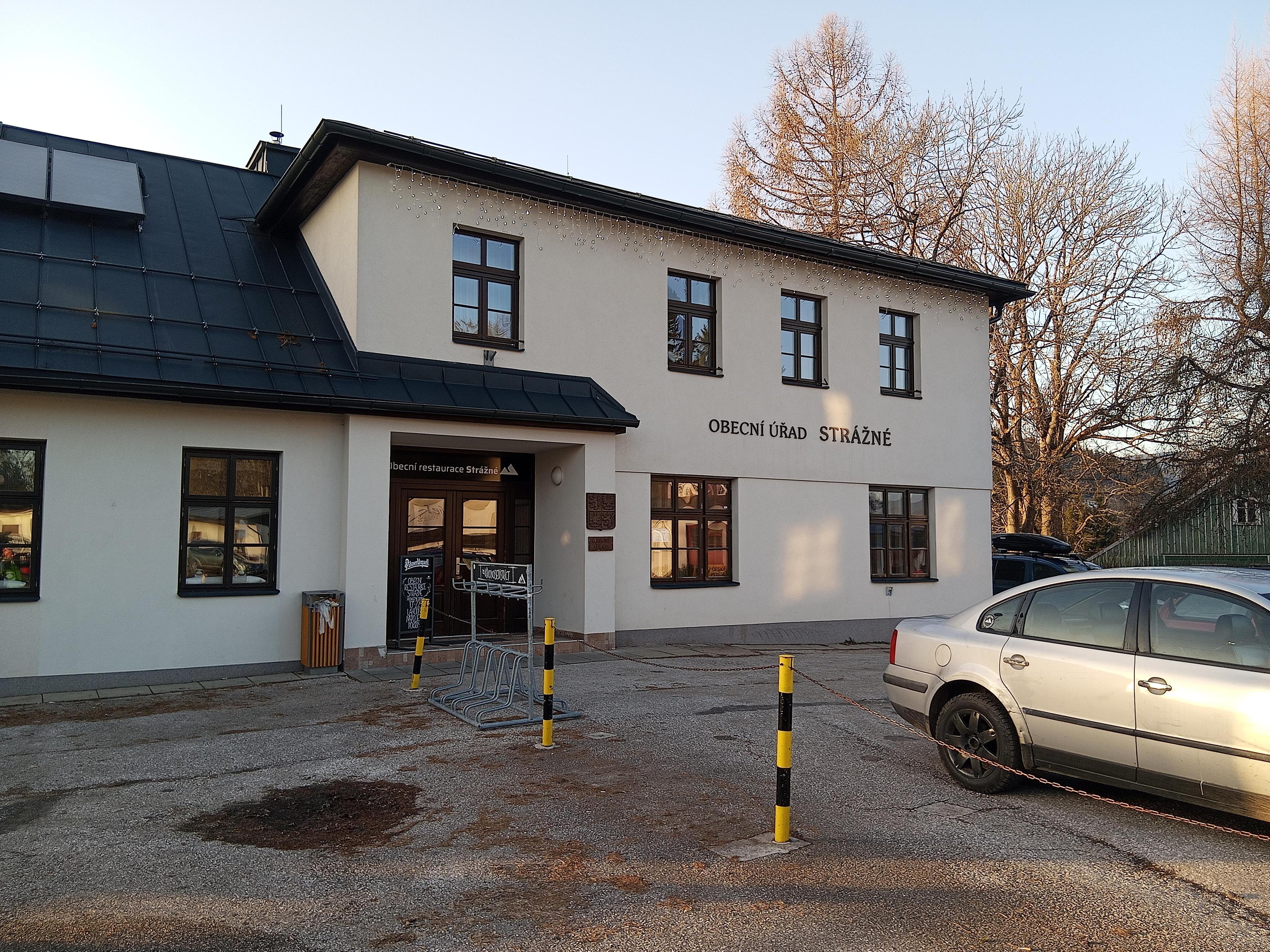 Strážné - obecní úřad foto 4