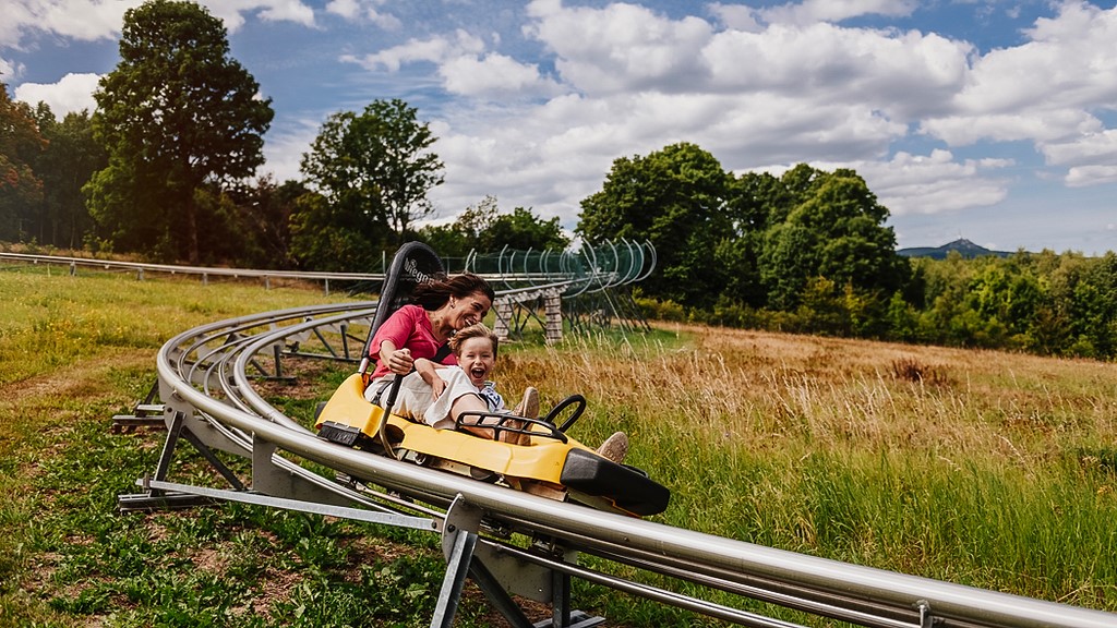Nabíjecí stanice Areál Obří sud Javorník