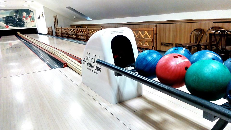 Restaurace a Bowling bar U Mašinky