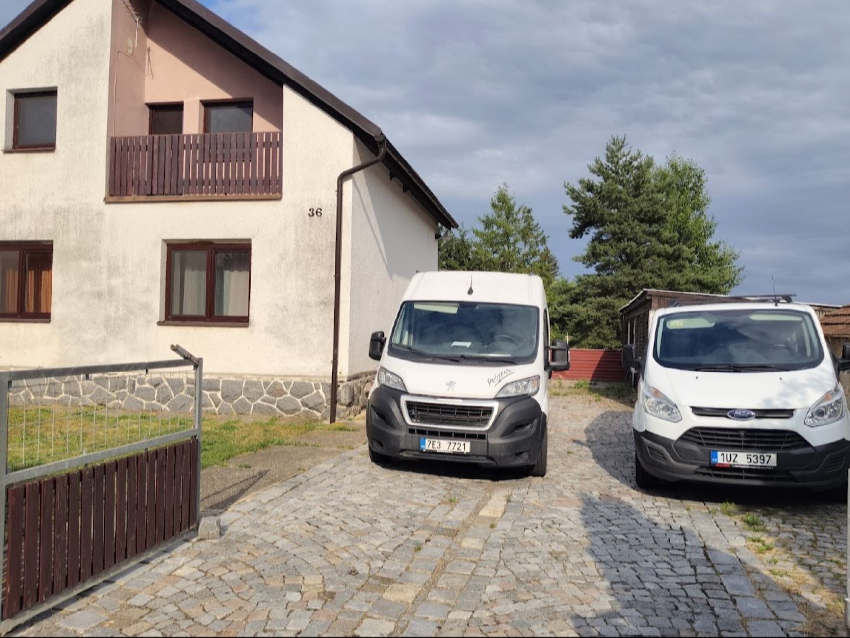 Čištění klasické přikrývky na postel