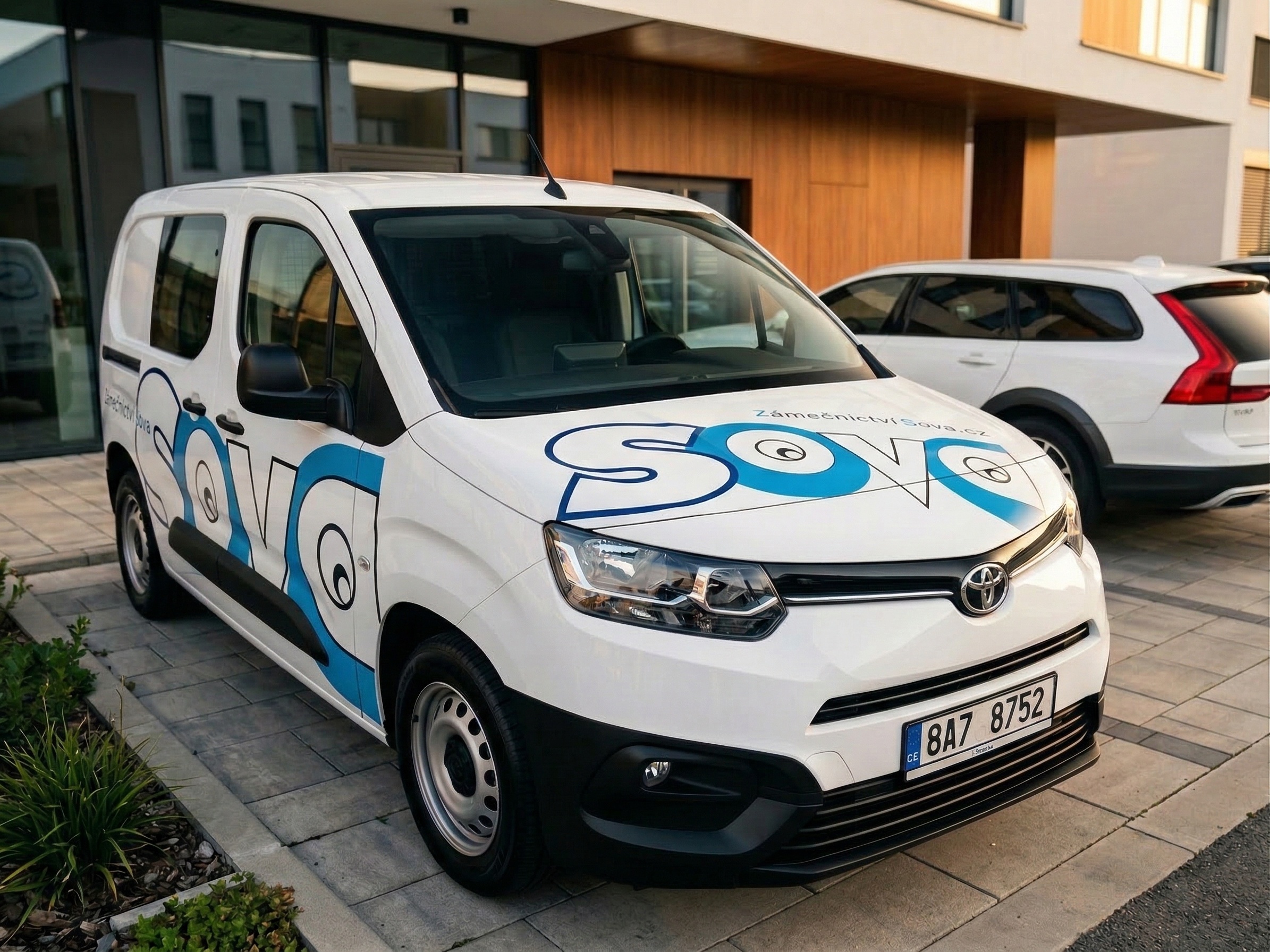 Polepy vozidel, Karlovy Vary