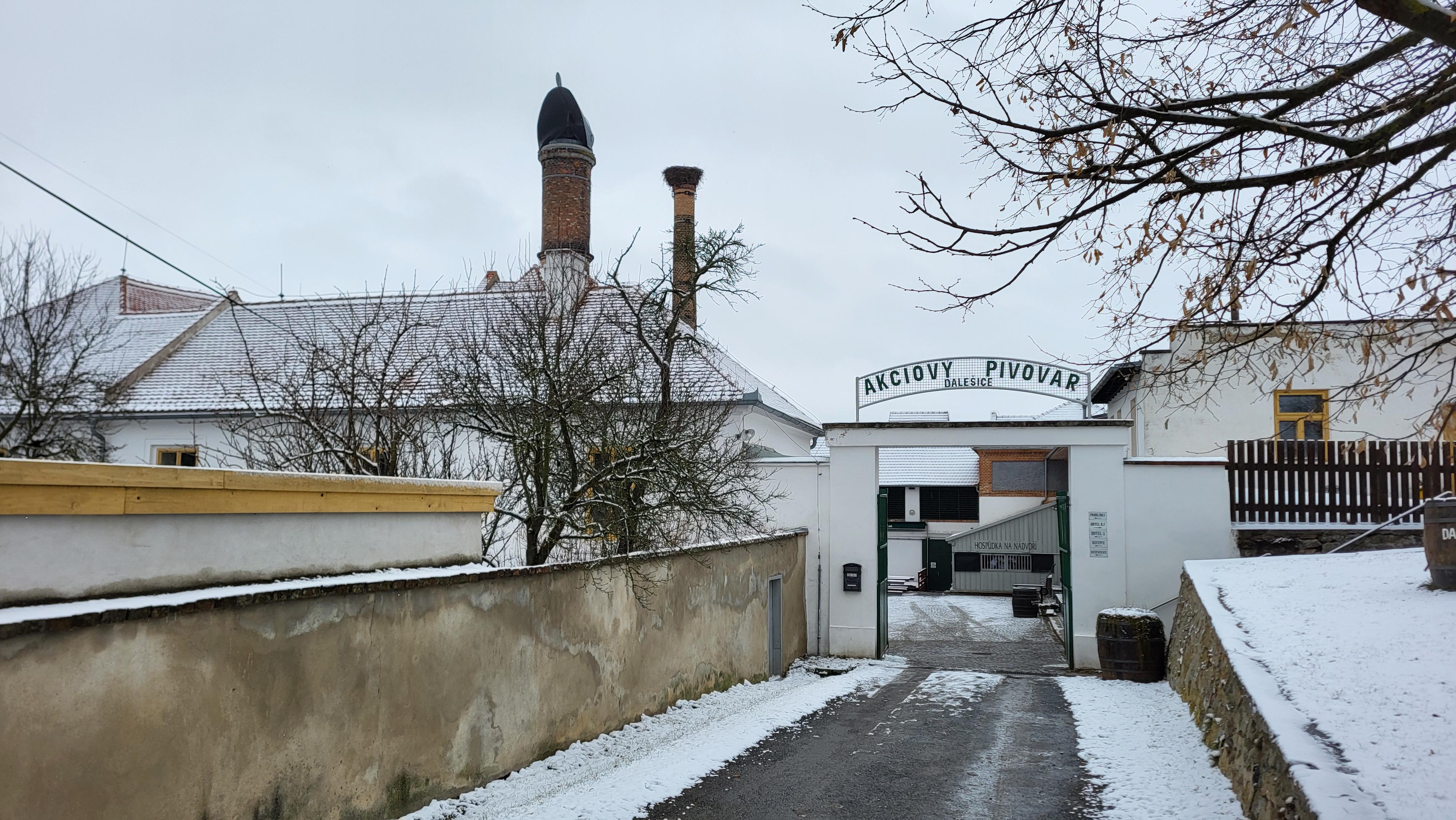 AKCIOVÝ PIVOVAR DALEŠICE - Pivovarská restaurace foto 6