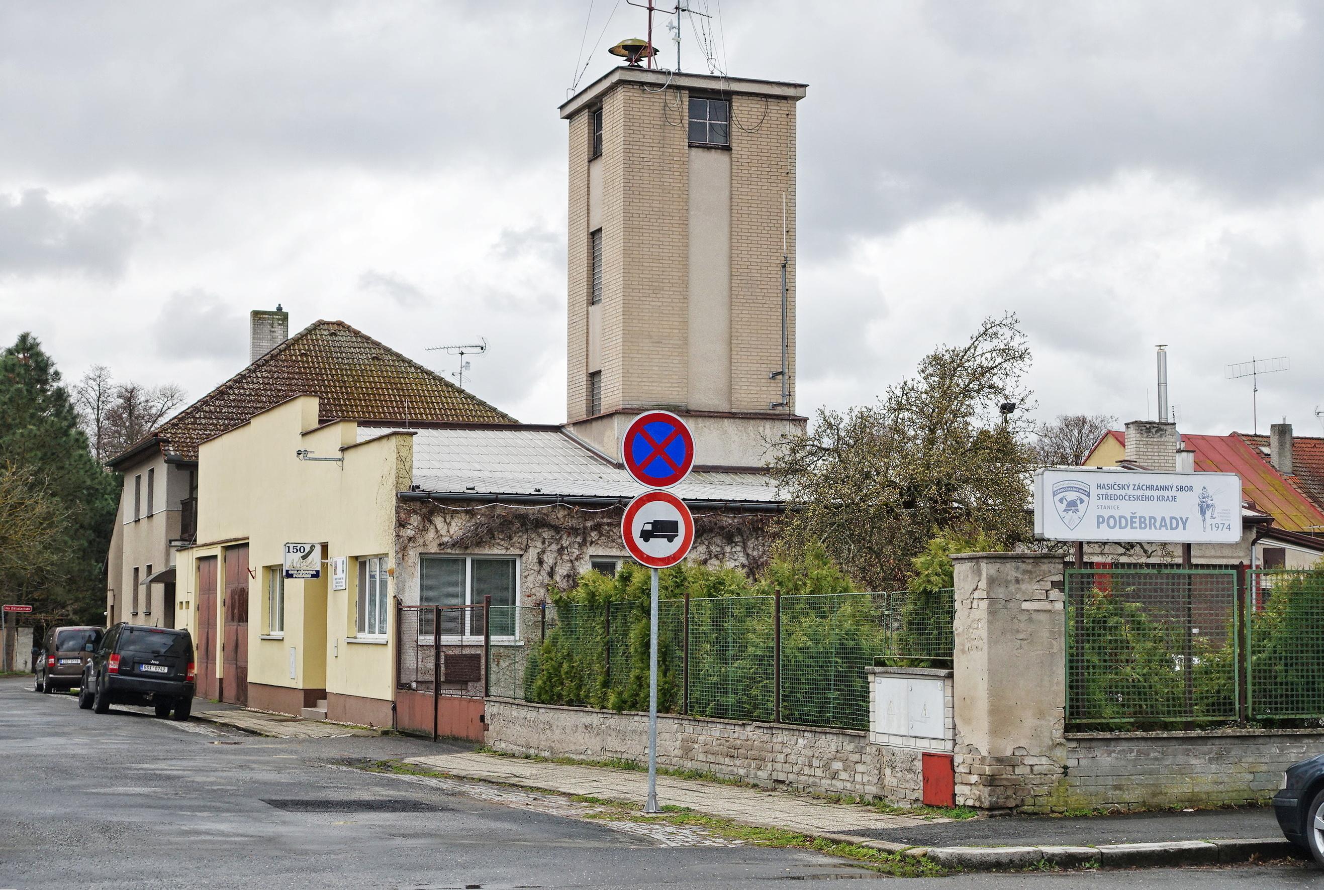 Hasičský záchranný sbor Středočeského kraje - Hasičská stanice Poděbrady foto 2
