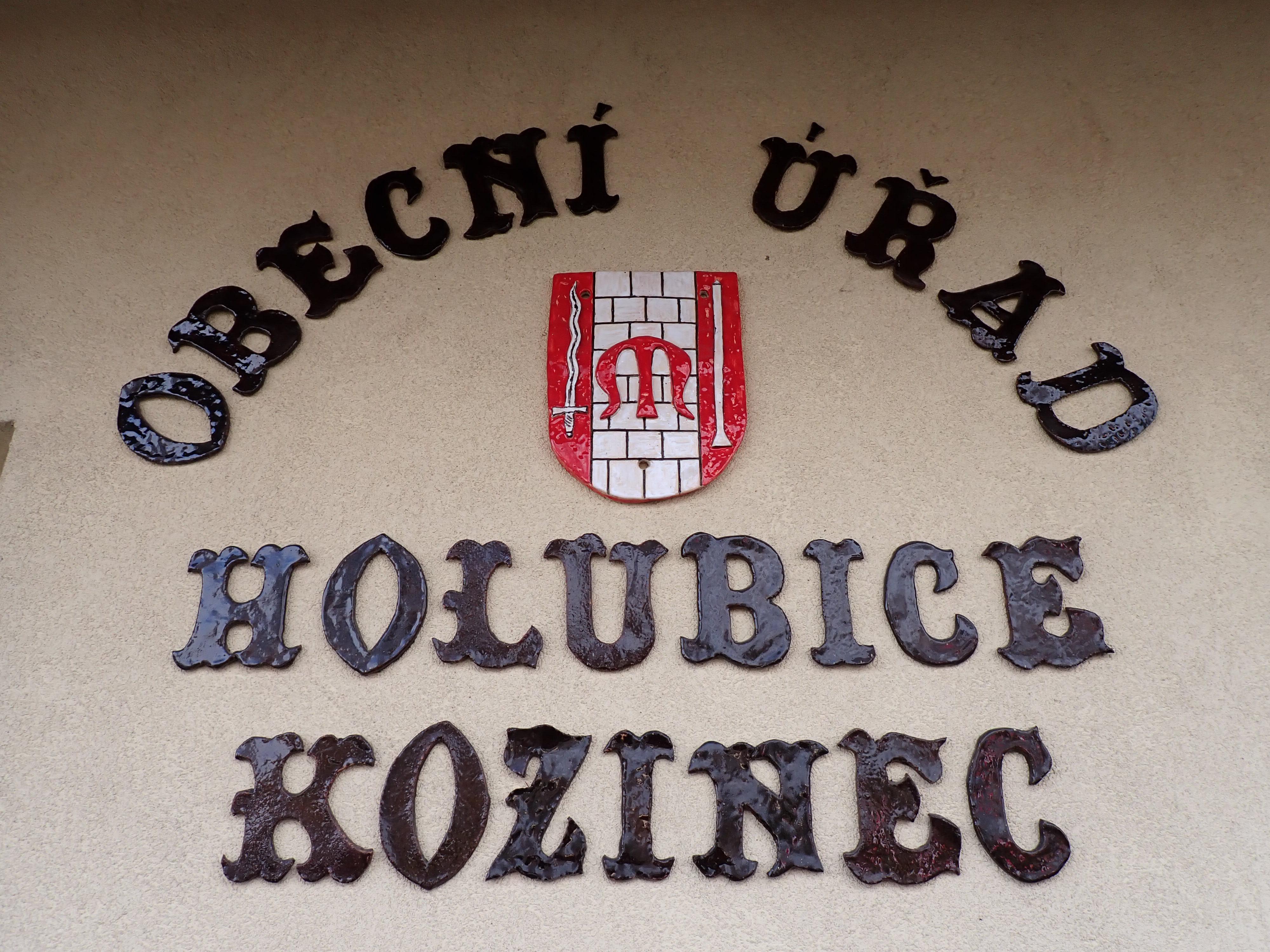 Holubice - obecní úřad foto 6