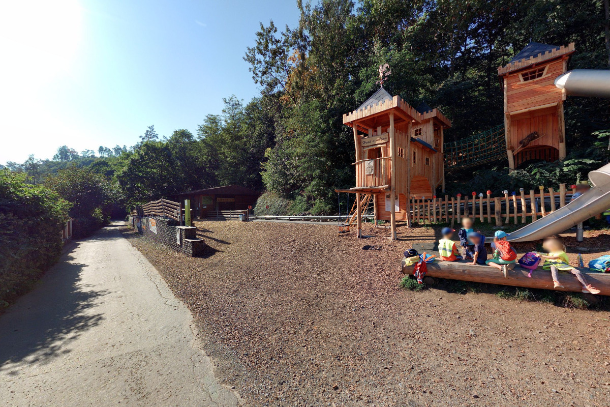 Nabíjecí zásuvka Mariánské údolí