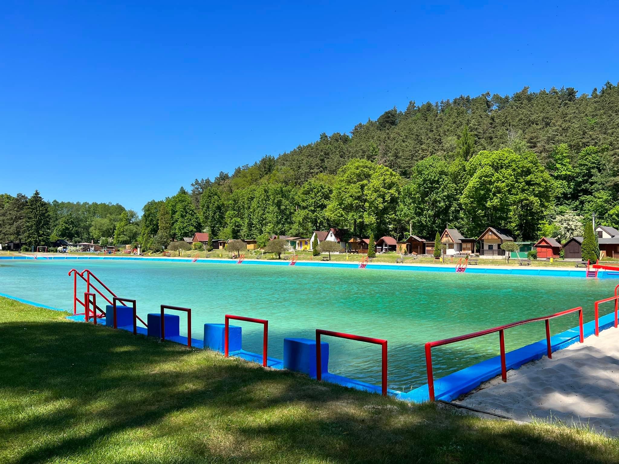 Město Bělá pod Bezdězem - městské koupaliště