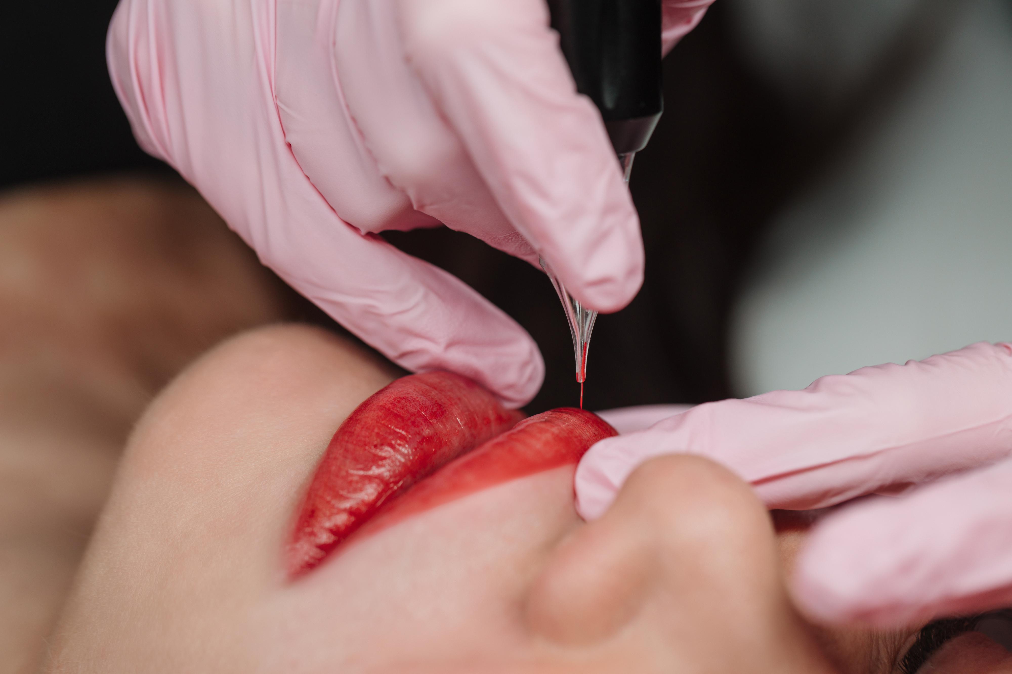 Permanentní make-up rtů