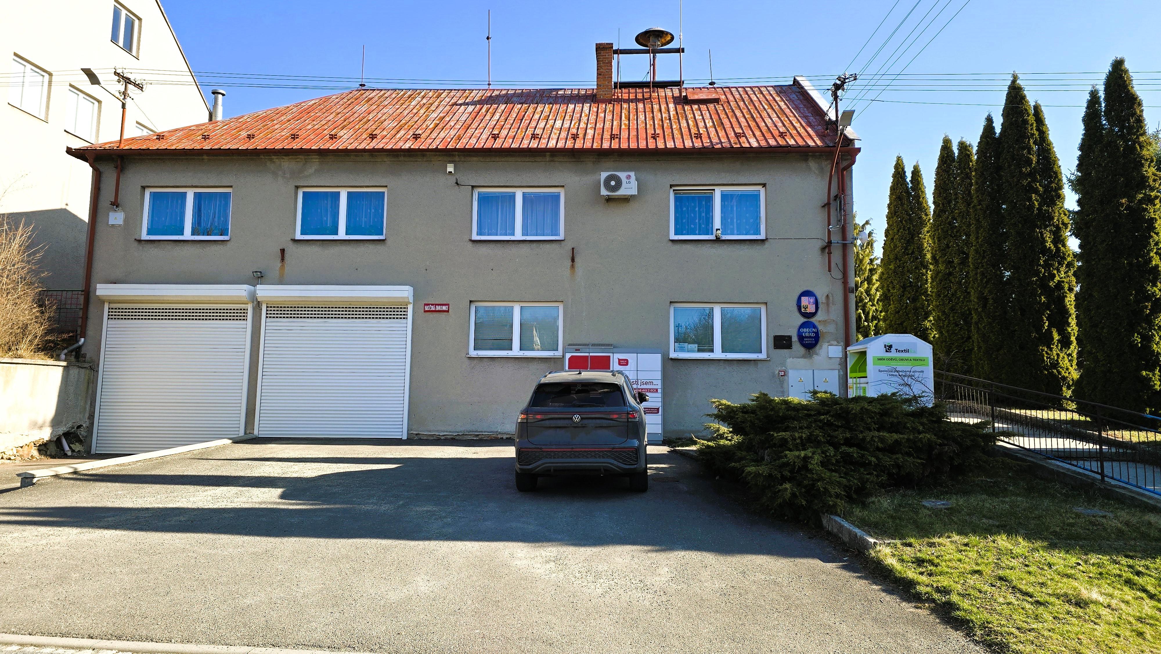 Brodek u Konice - obecní úřad foto 2