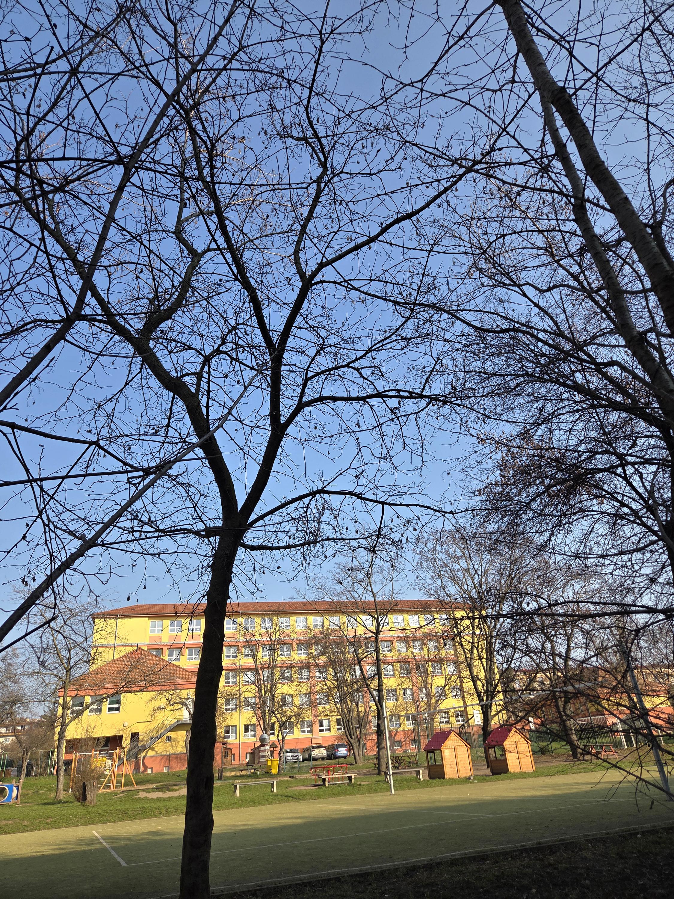 Základní škola, Praha 10, Jakutská 1210/2 foto 2