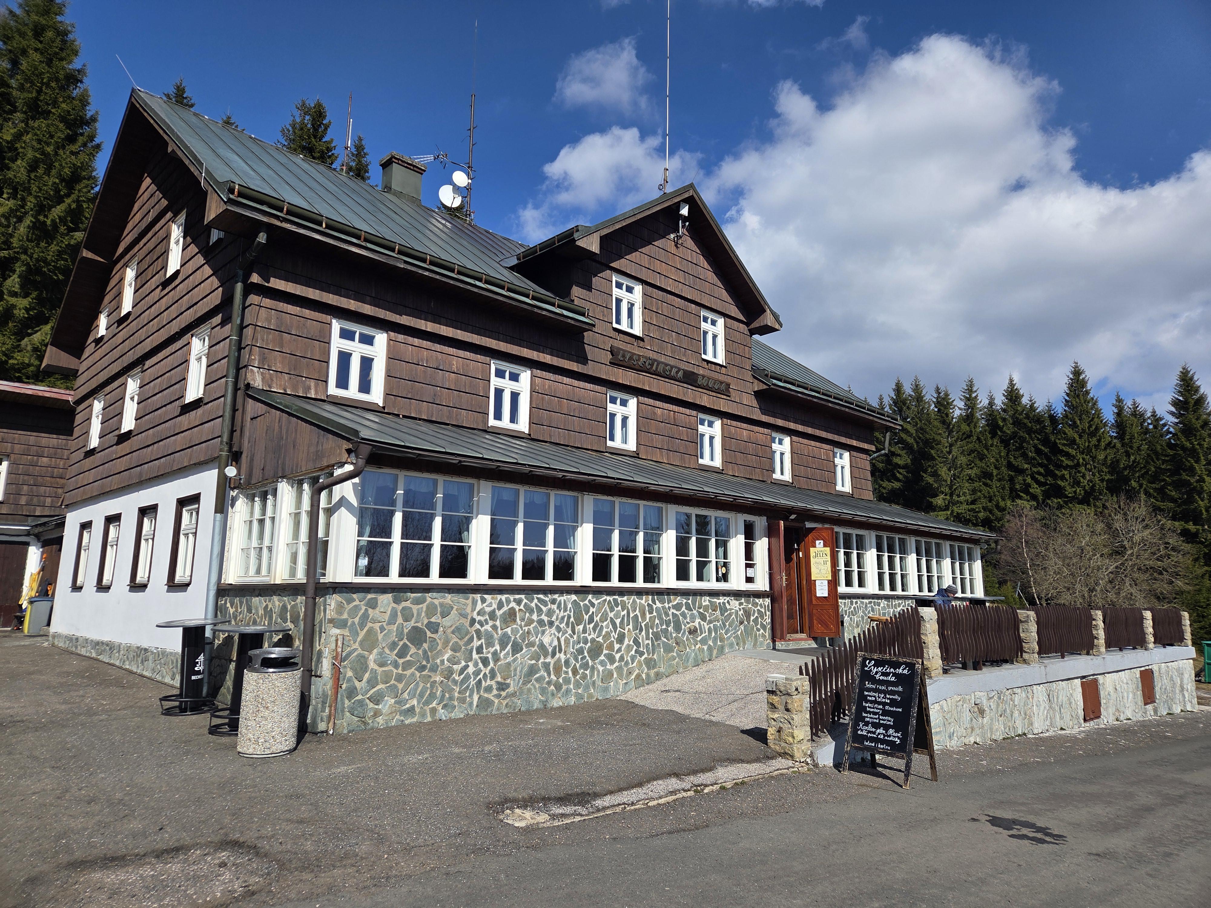 Restaurace Lysečinská bouda foto 2