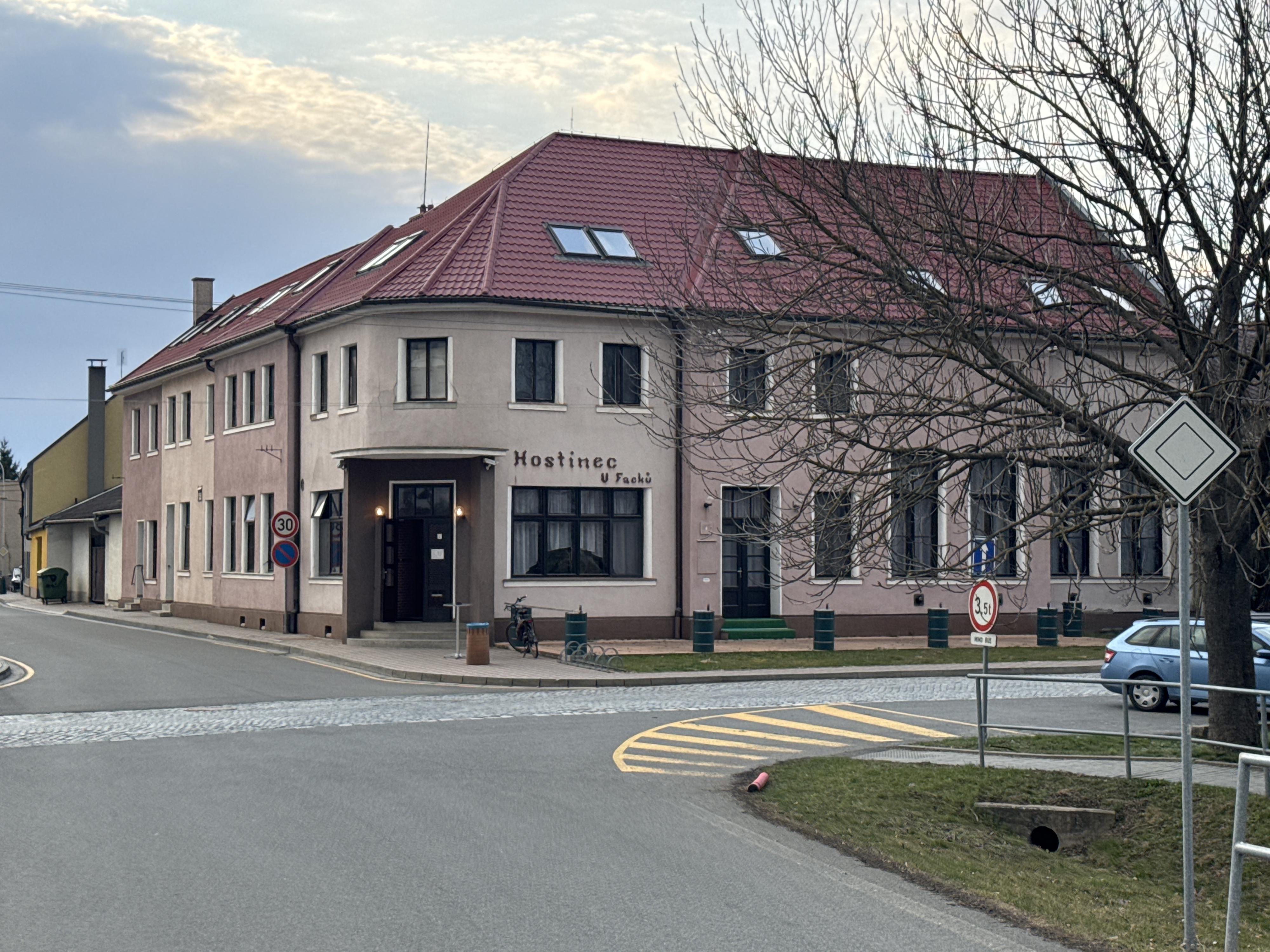 Hostinec U Facků