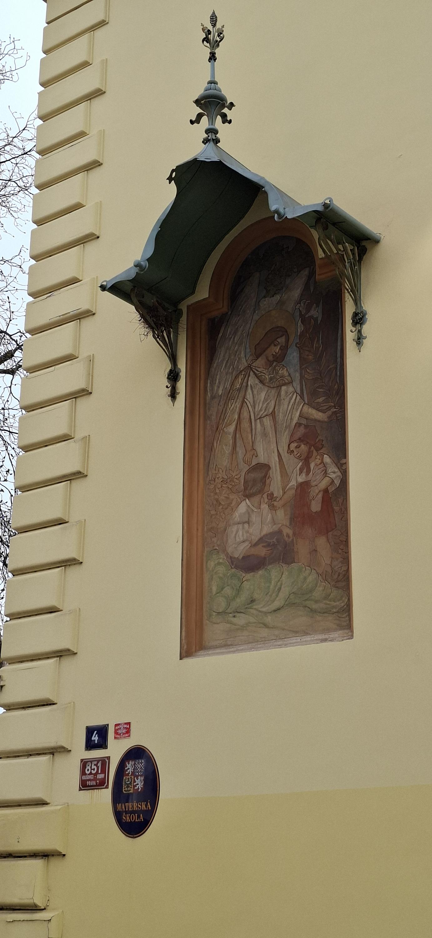 Fakultní ZŠ PedF UK a MŠ U Studánky, Praha foto 2