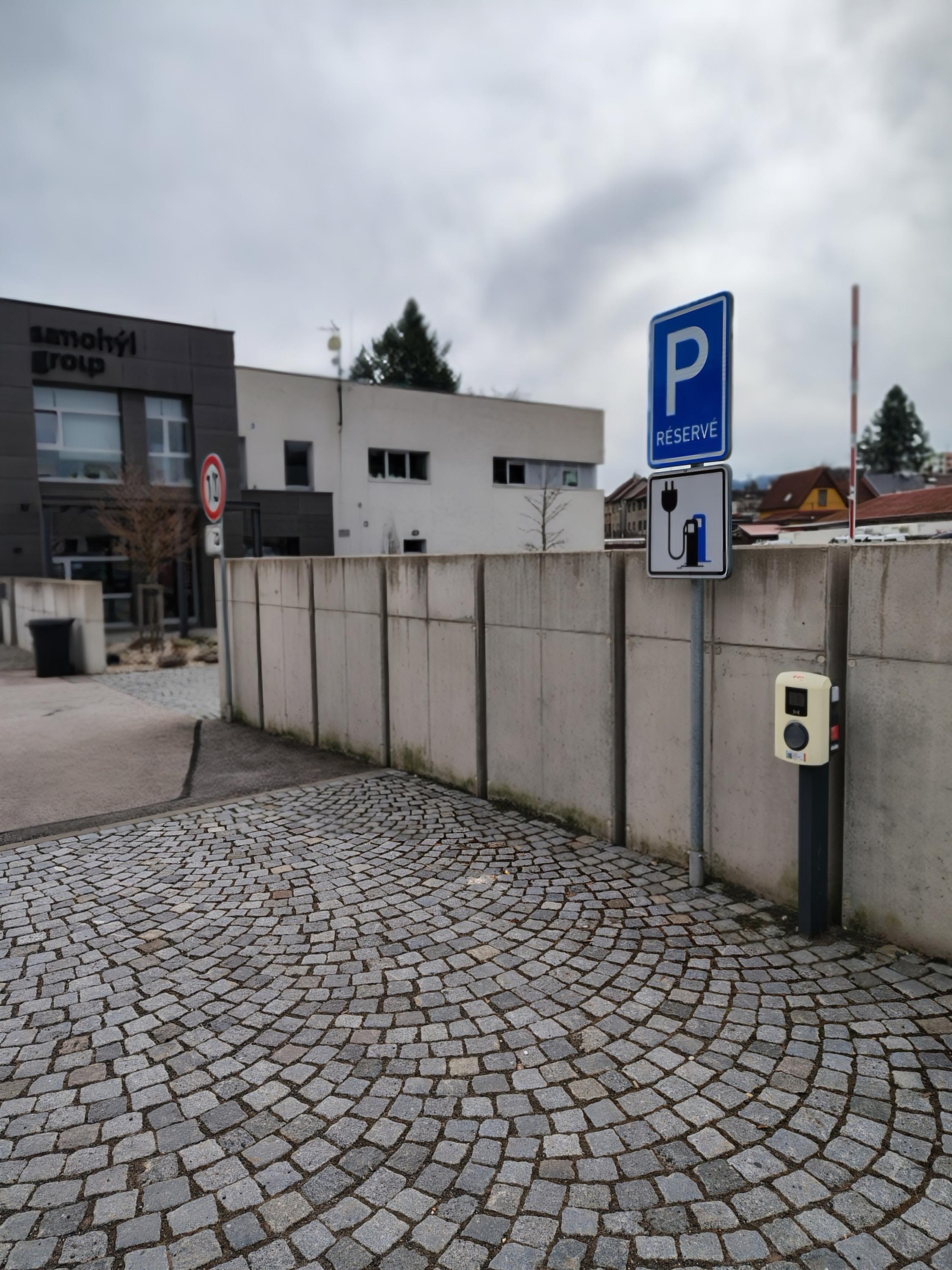 Dobíjecí stanice E.ON foto 6