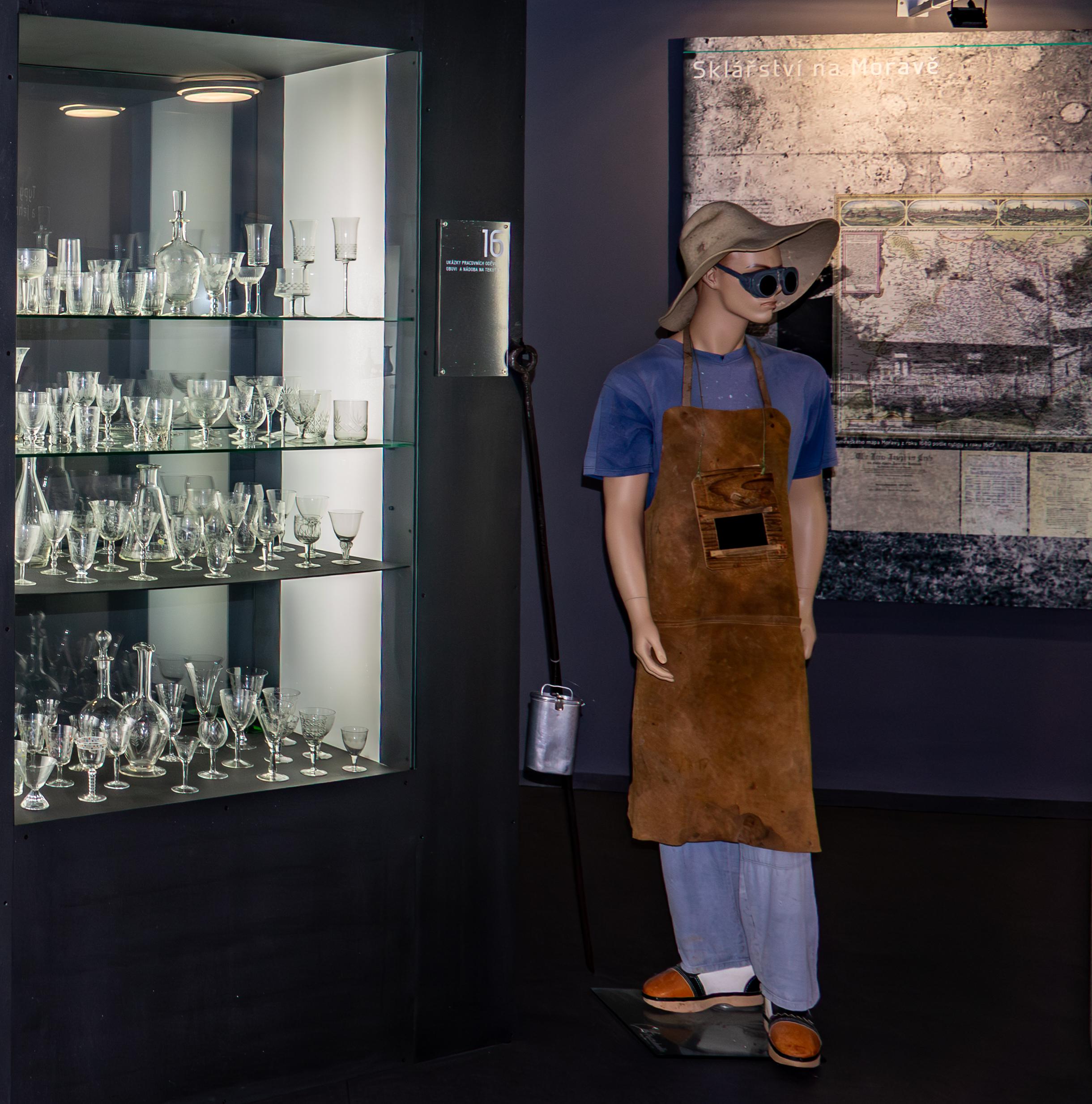 Muzeum sklářství Karolinka foto 5