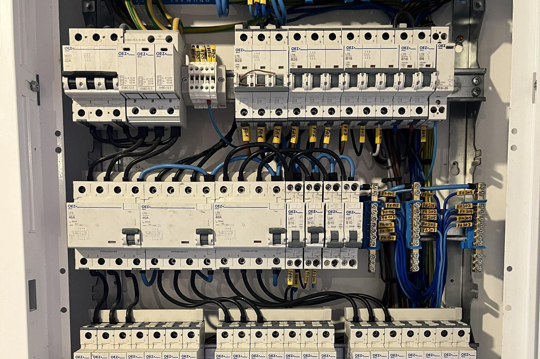 Elektroinstalace Jakub Hruška