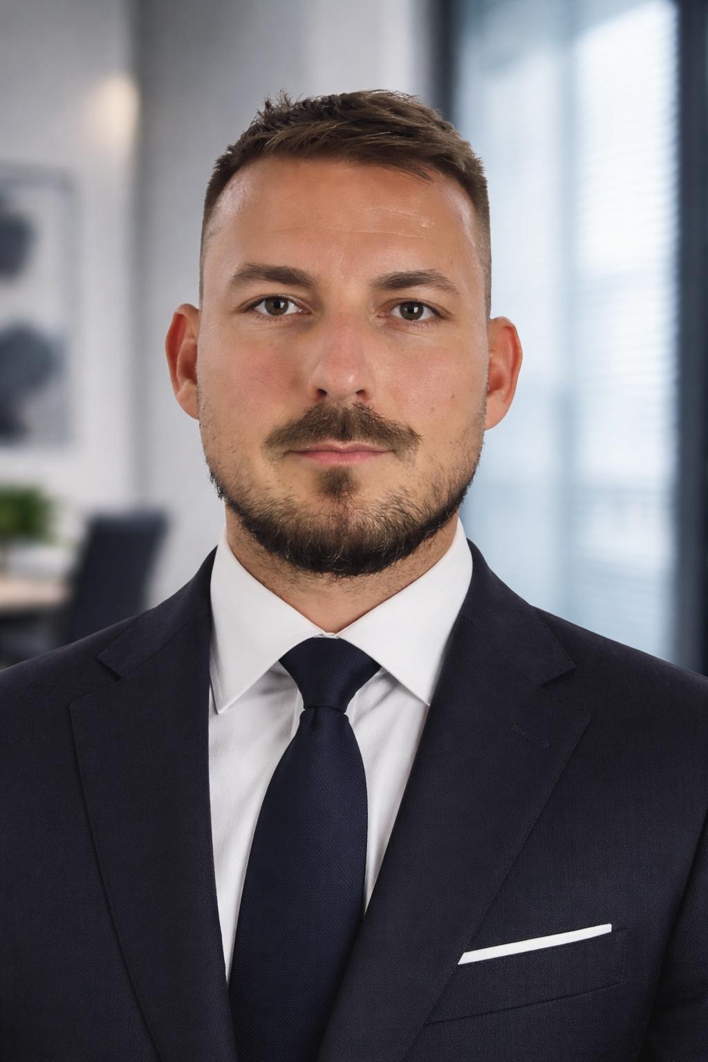 Michael Gora, advokát foto 3