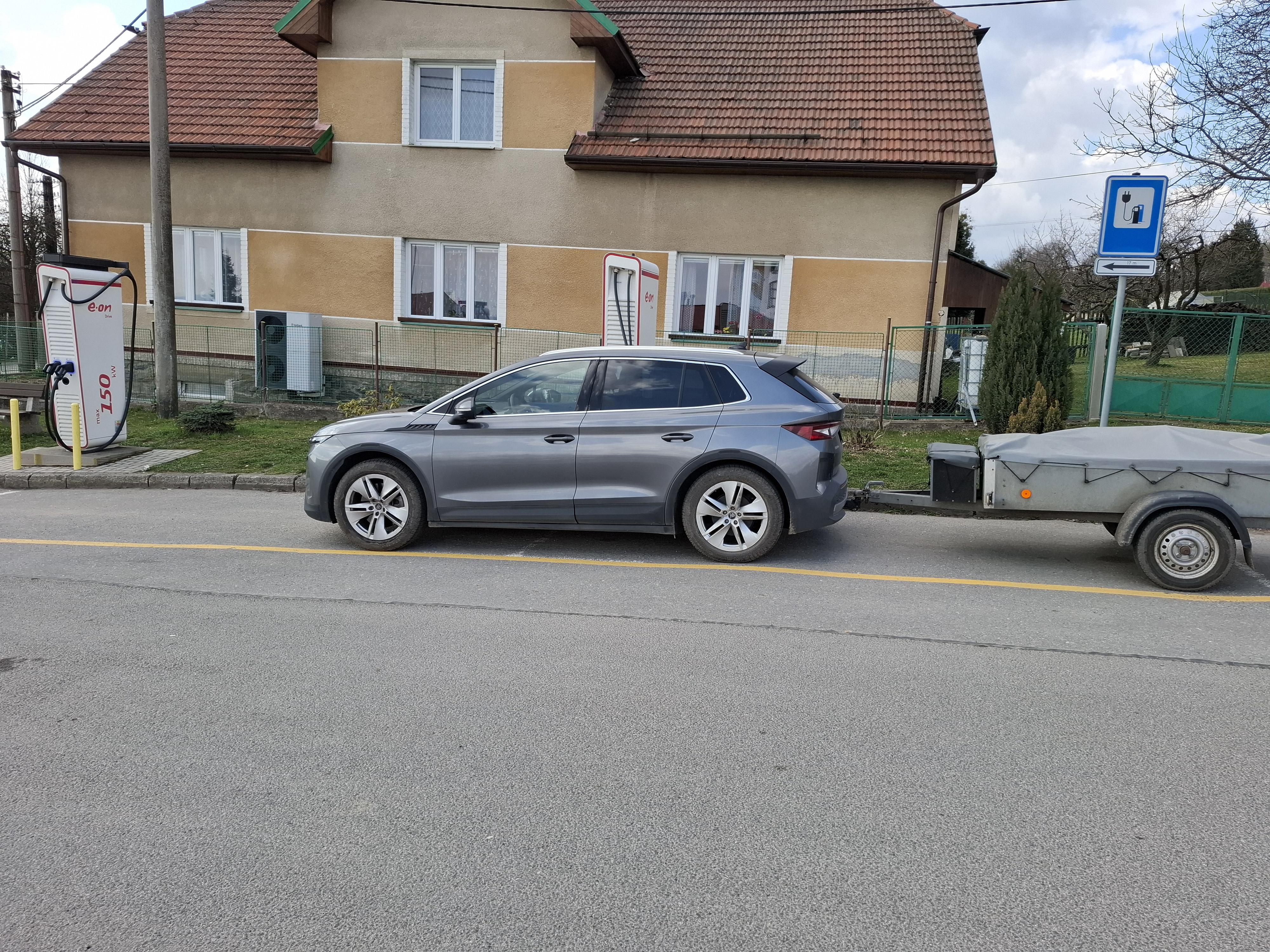Dobíjecí stanice E.ON Drive foto 4