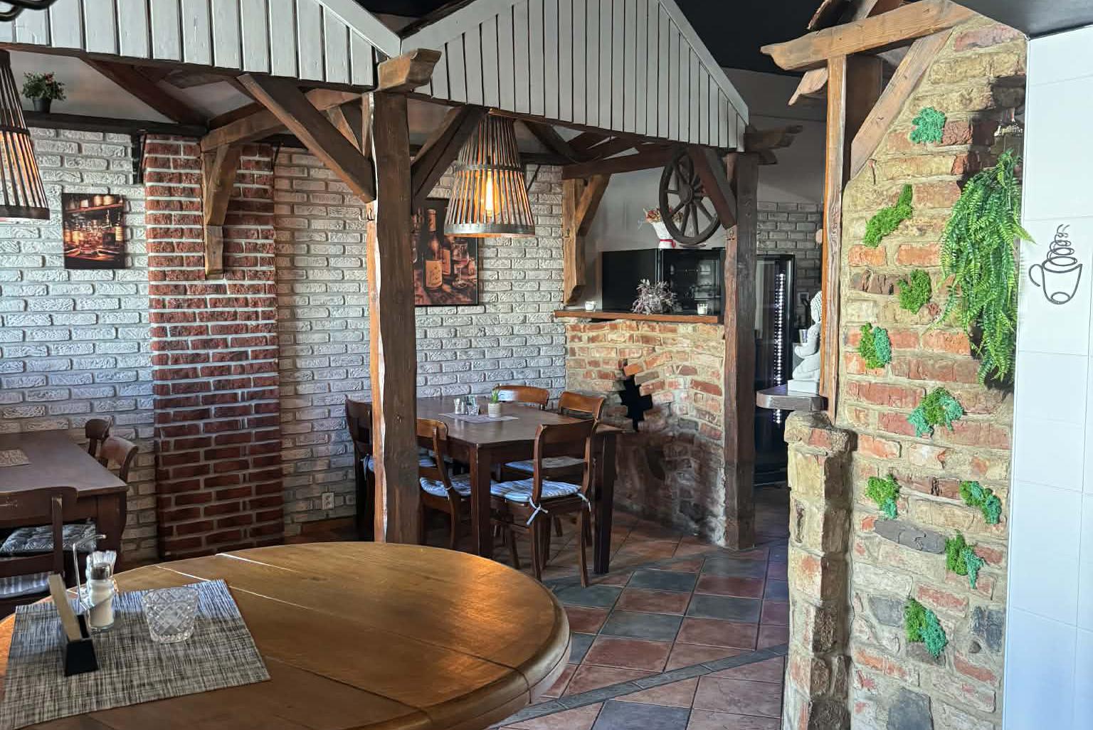 Restaurace Castello foto 1