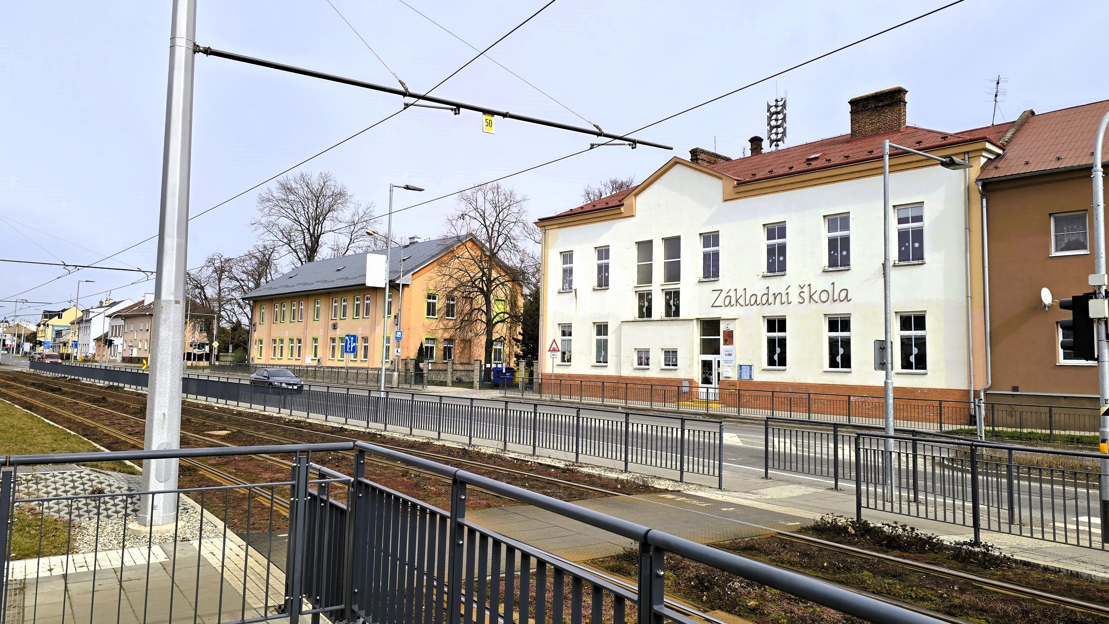 Fakultní ZŠ a MŠ Olomouc Holečkova