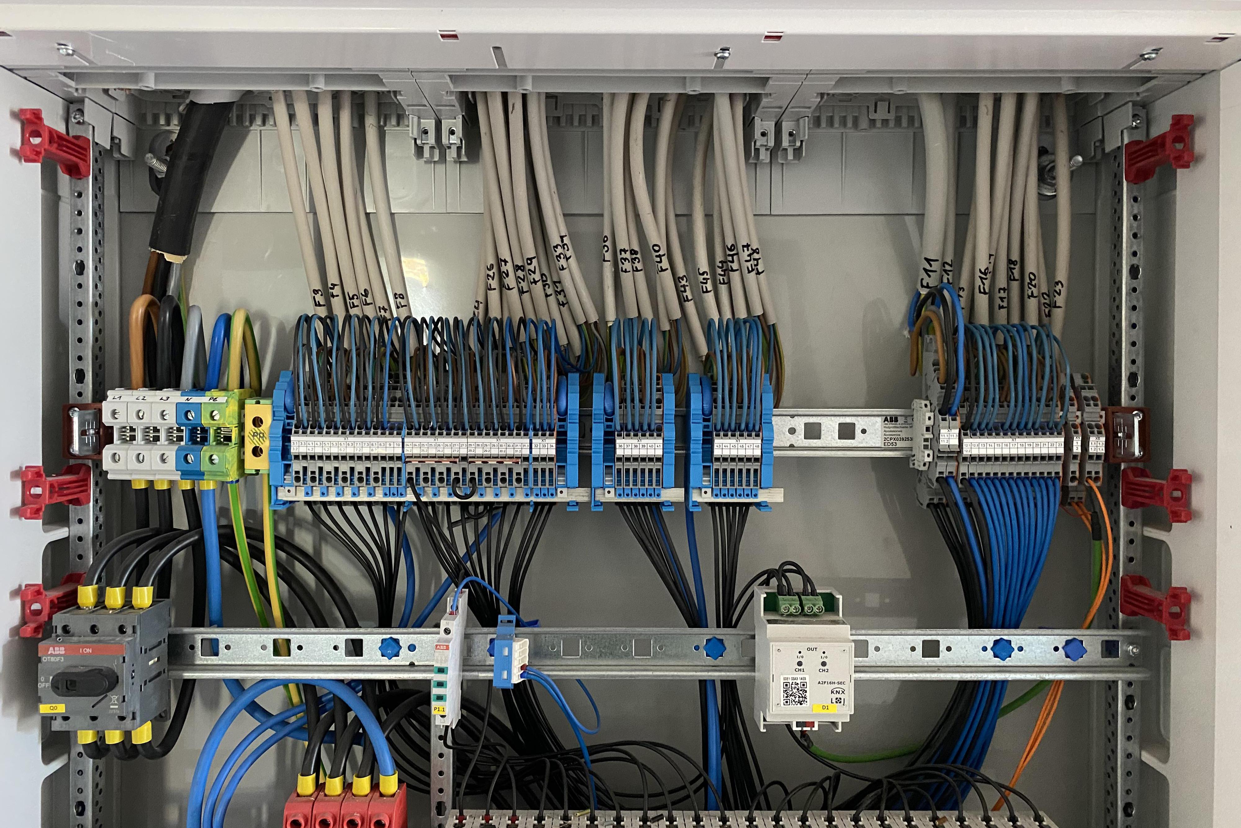 Tomáš Kupec - Elektrikář