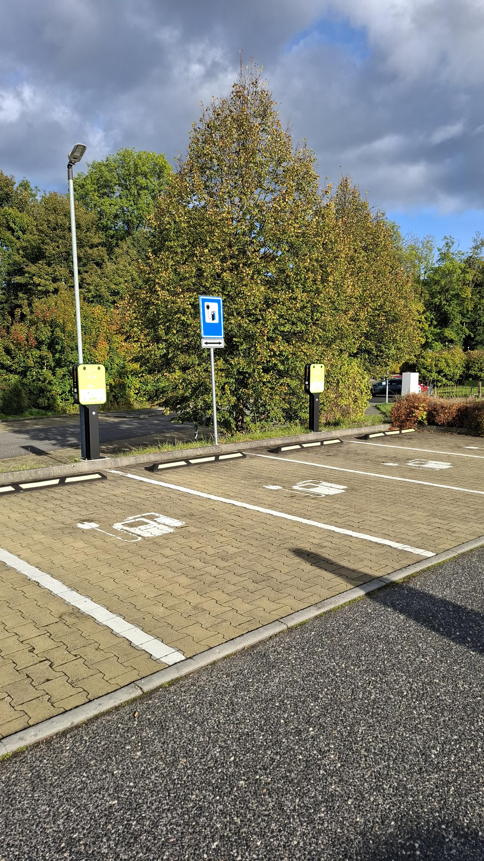 Dobíjecí stanice innogy foto 2