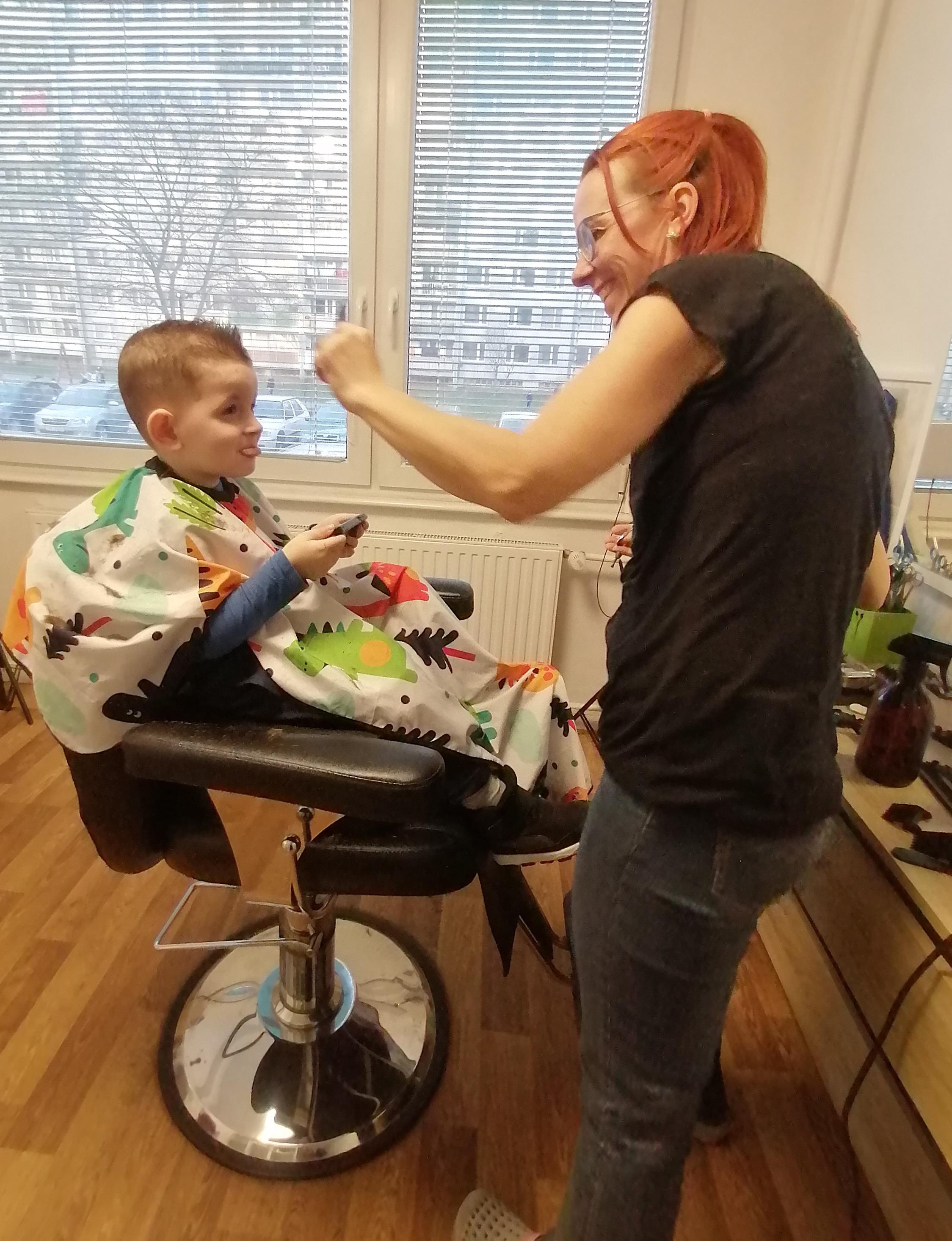 Dětské a pánské kadeřnictví Pohoda foto 6