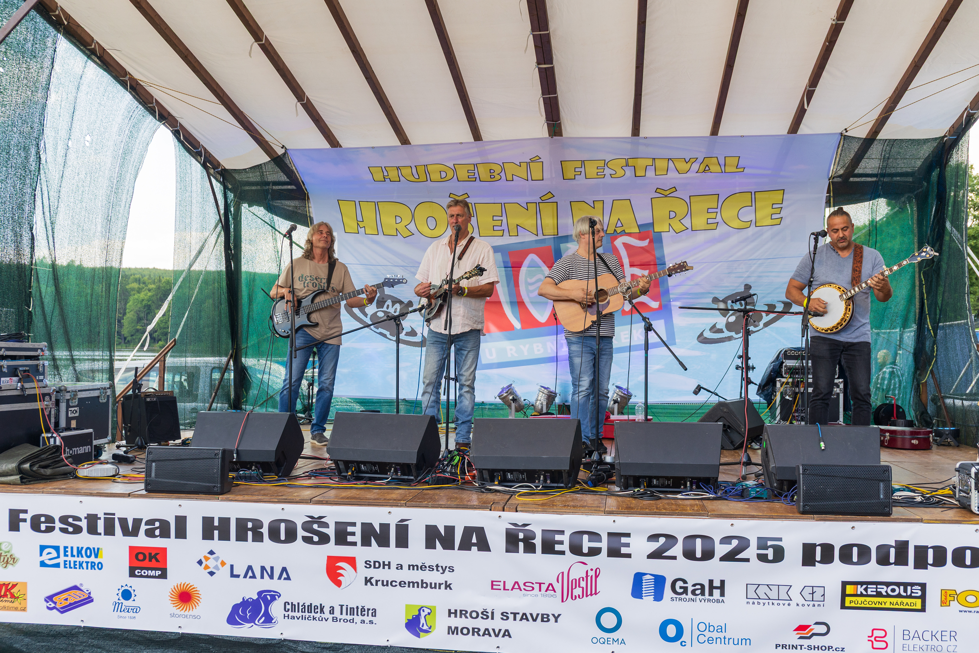 Hudební festival HROŠENÍ NA ŘECE foto 4