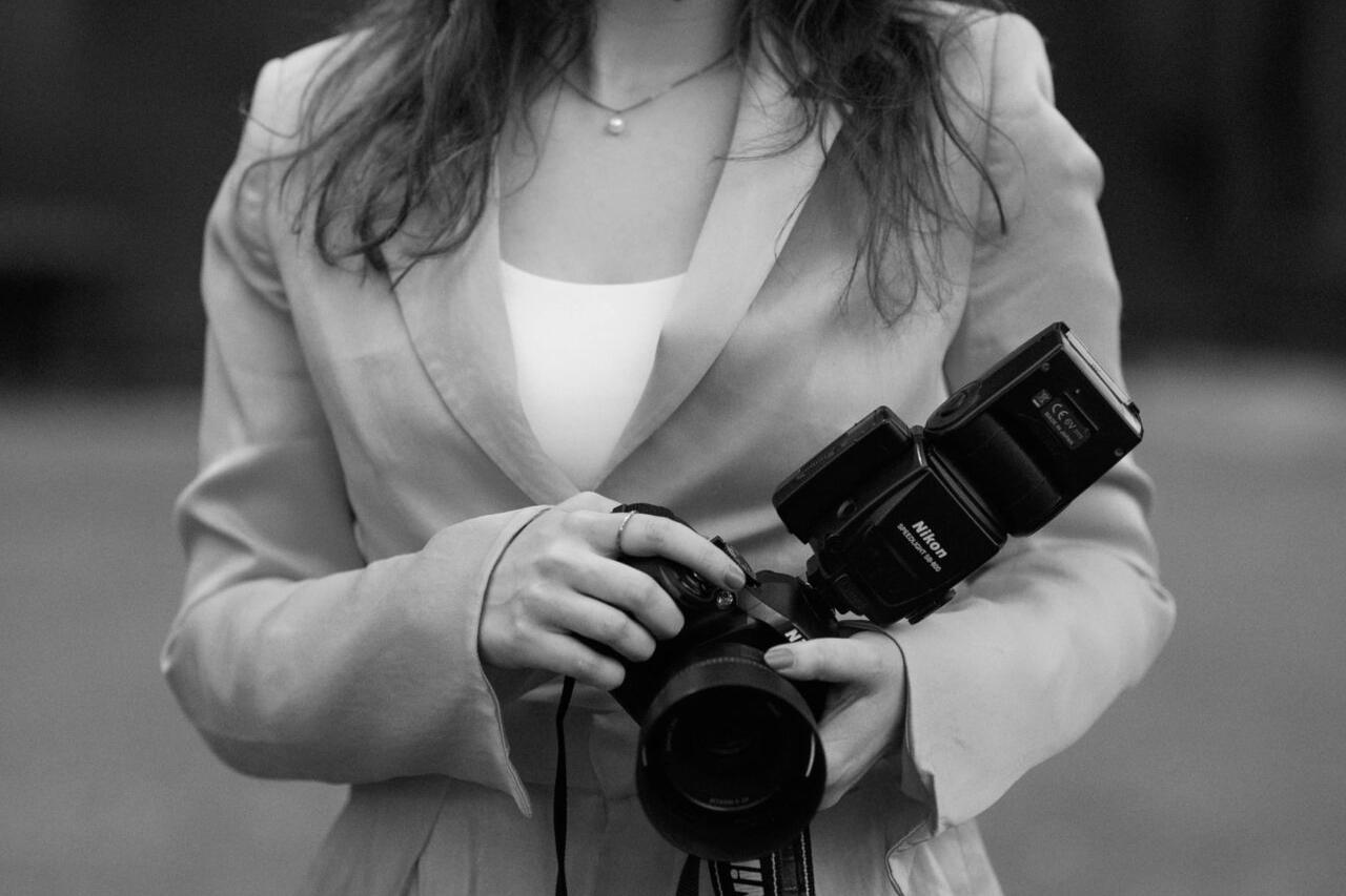 Lanisa - fotografka, grafička