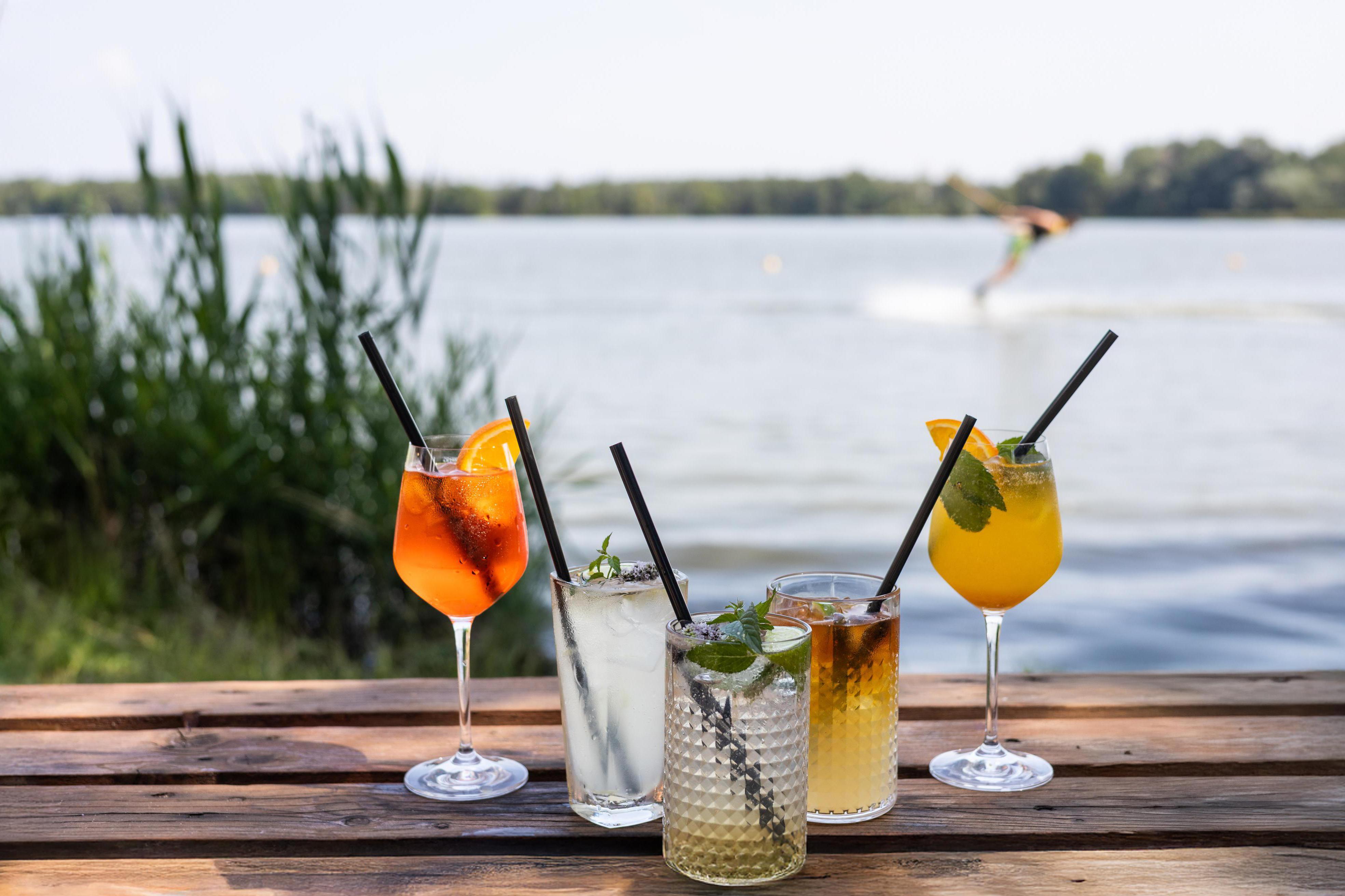 "NA BŘEHU" WAKE & PAINTBALL BŘEHY