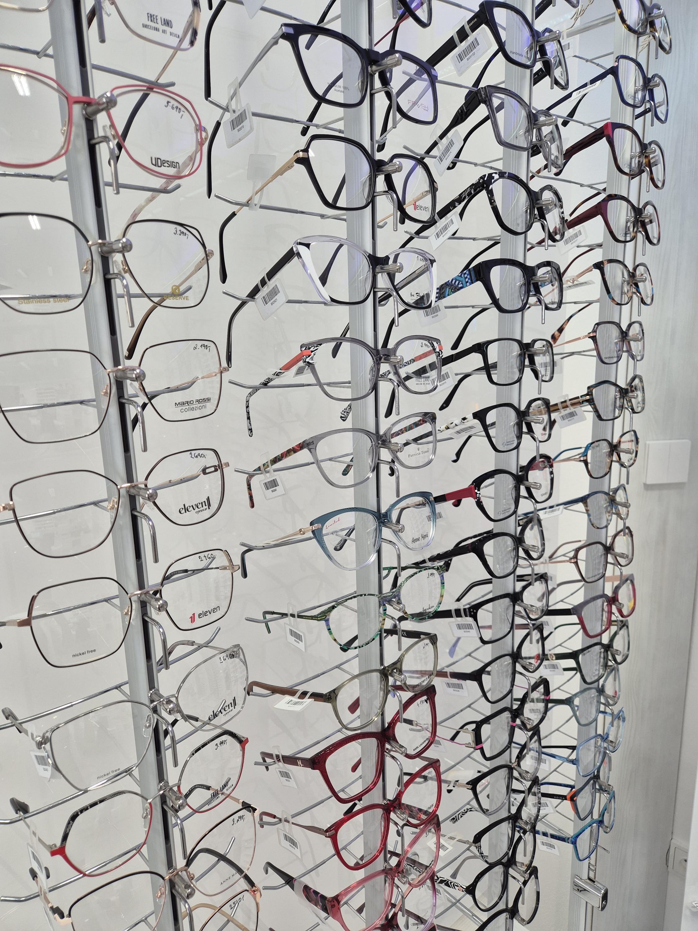 Optika Plus foto 6
