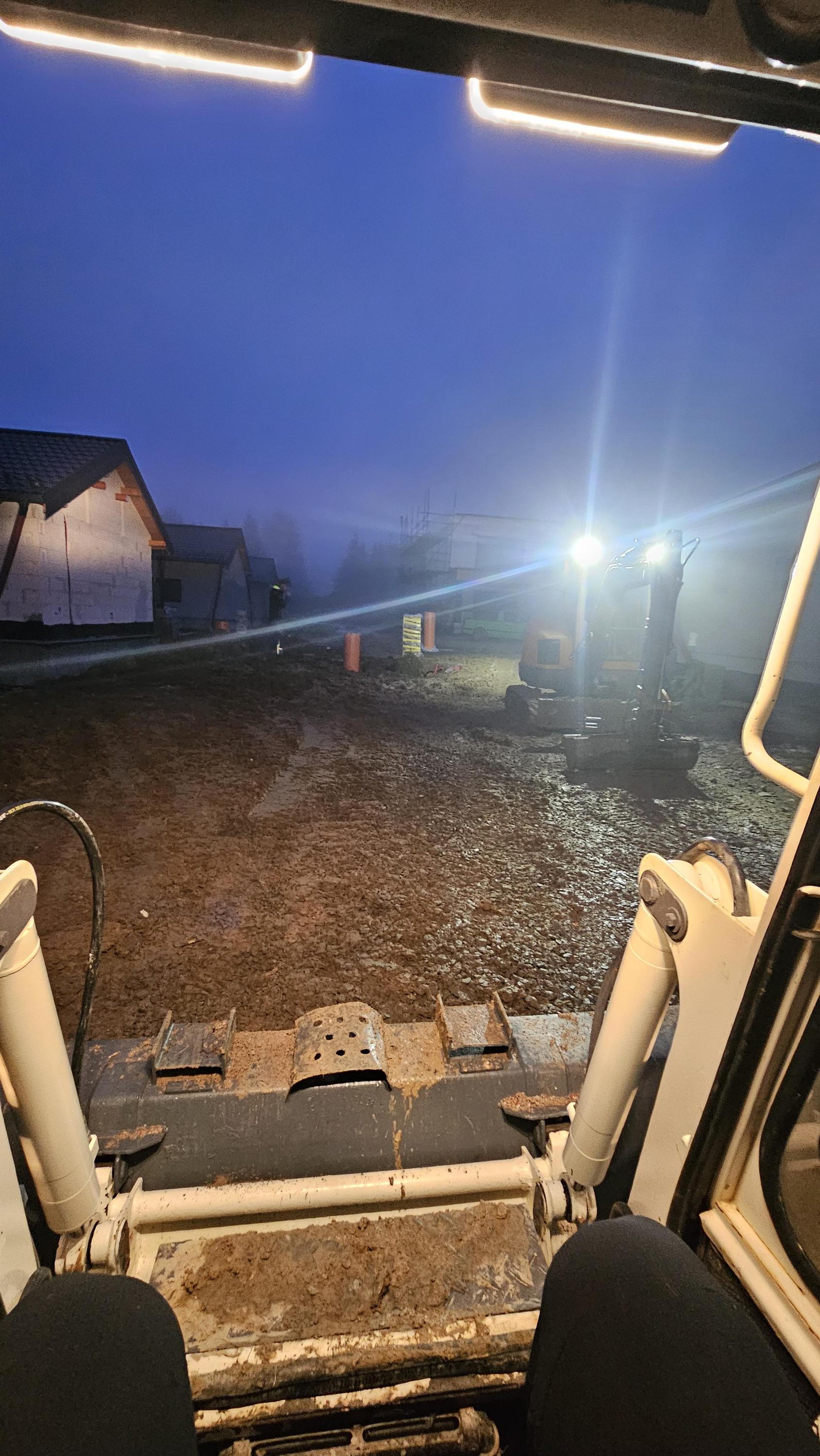 Divex group.cz - Zemní a výkopové práce foto 3
