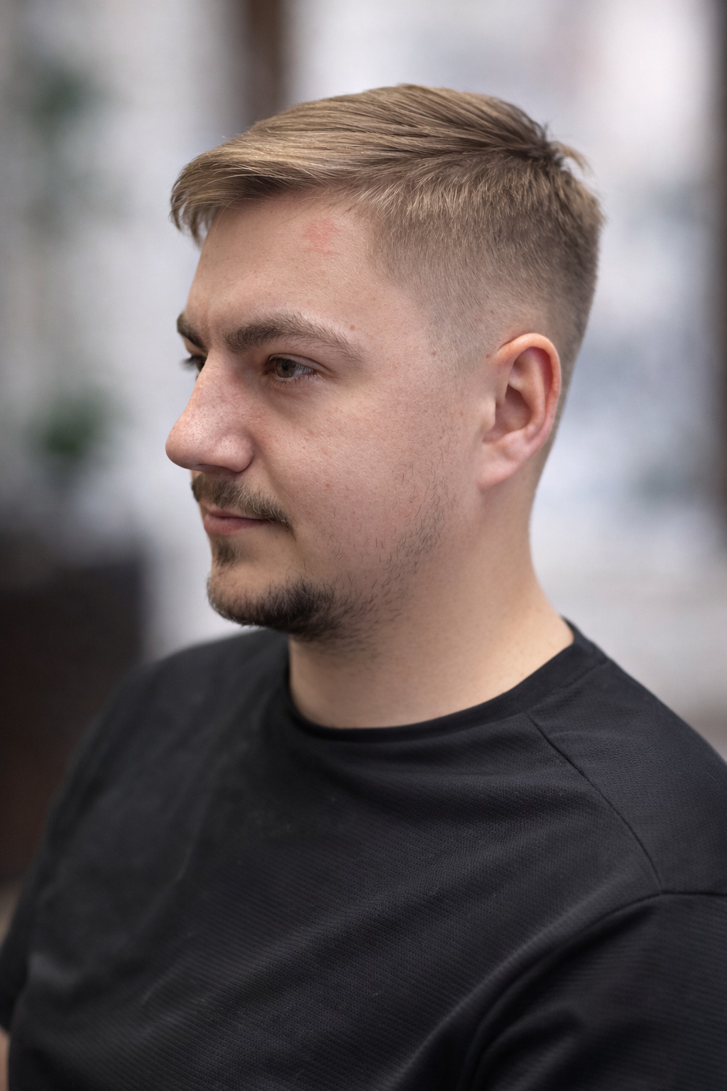 Pánská kadeřnice Monika Rejchrtová foto 4