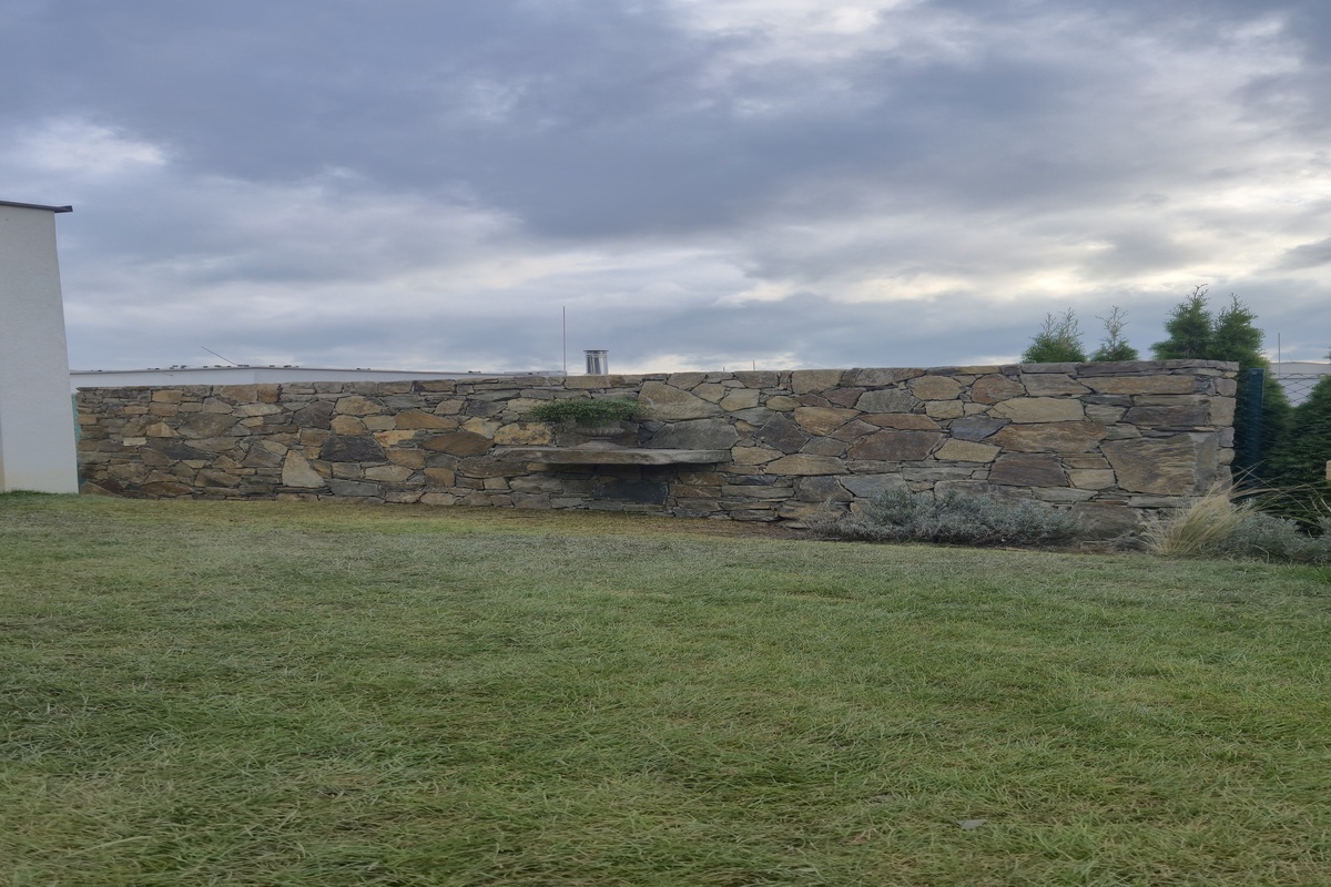 Kamenné stavby - Denys Ilnitskij