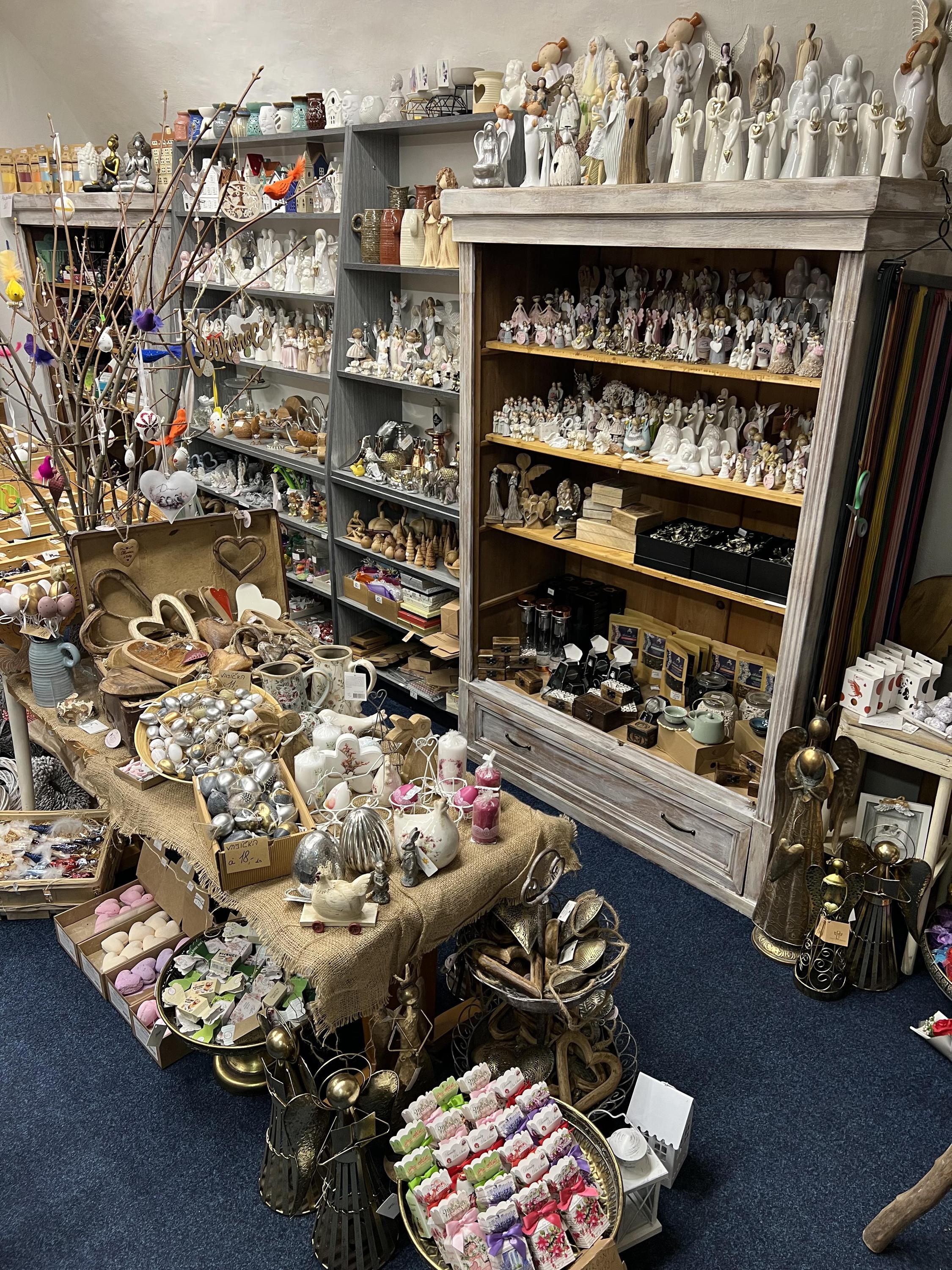 Dárkové zboží VELU foto 2