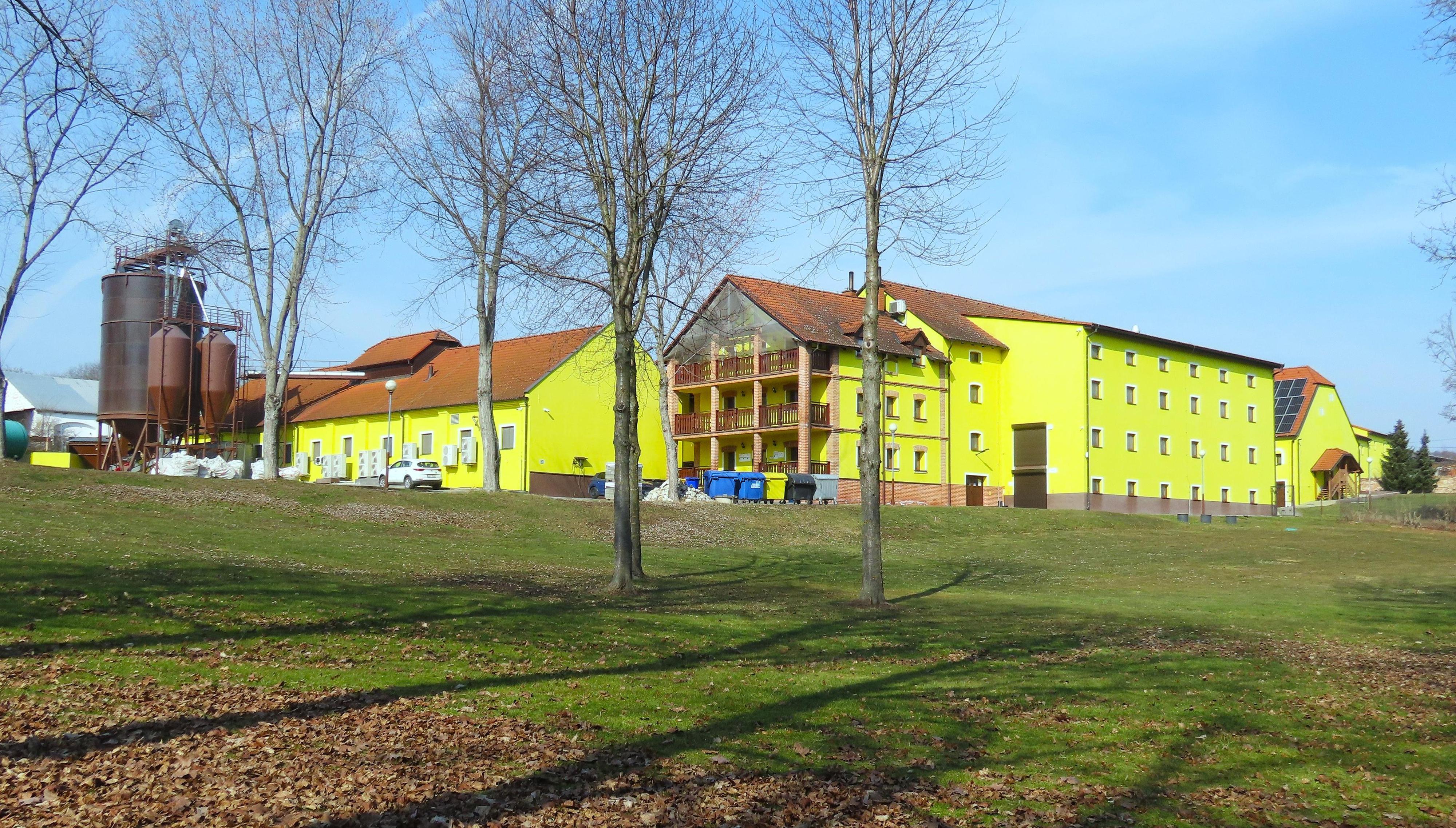 Zámecký sklípek foto 2